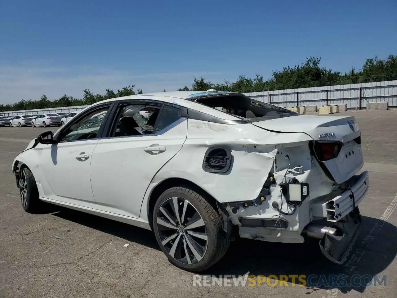 2 Photograph of a damaged car 1N4BL4CV0MN371544 NISSAN ALTIMA 2021