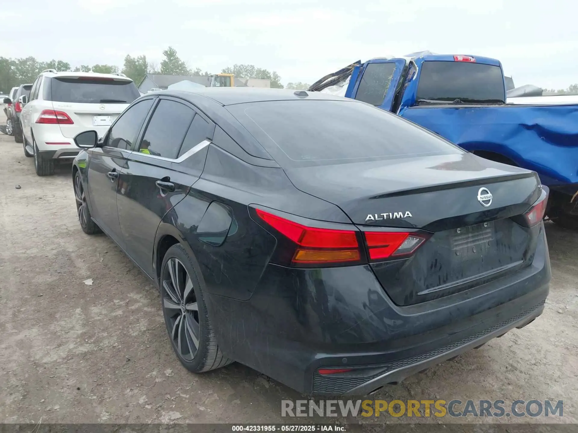 3 Фотография поврежденного автомобиля 1N4BL4CV1MN335331 NISSAN ALTIMA 2021