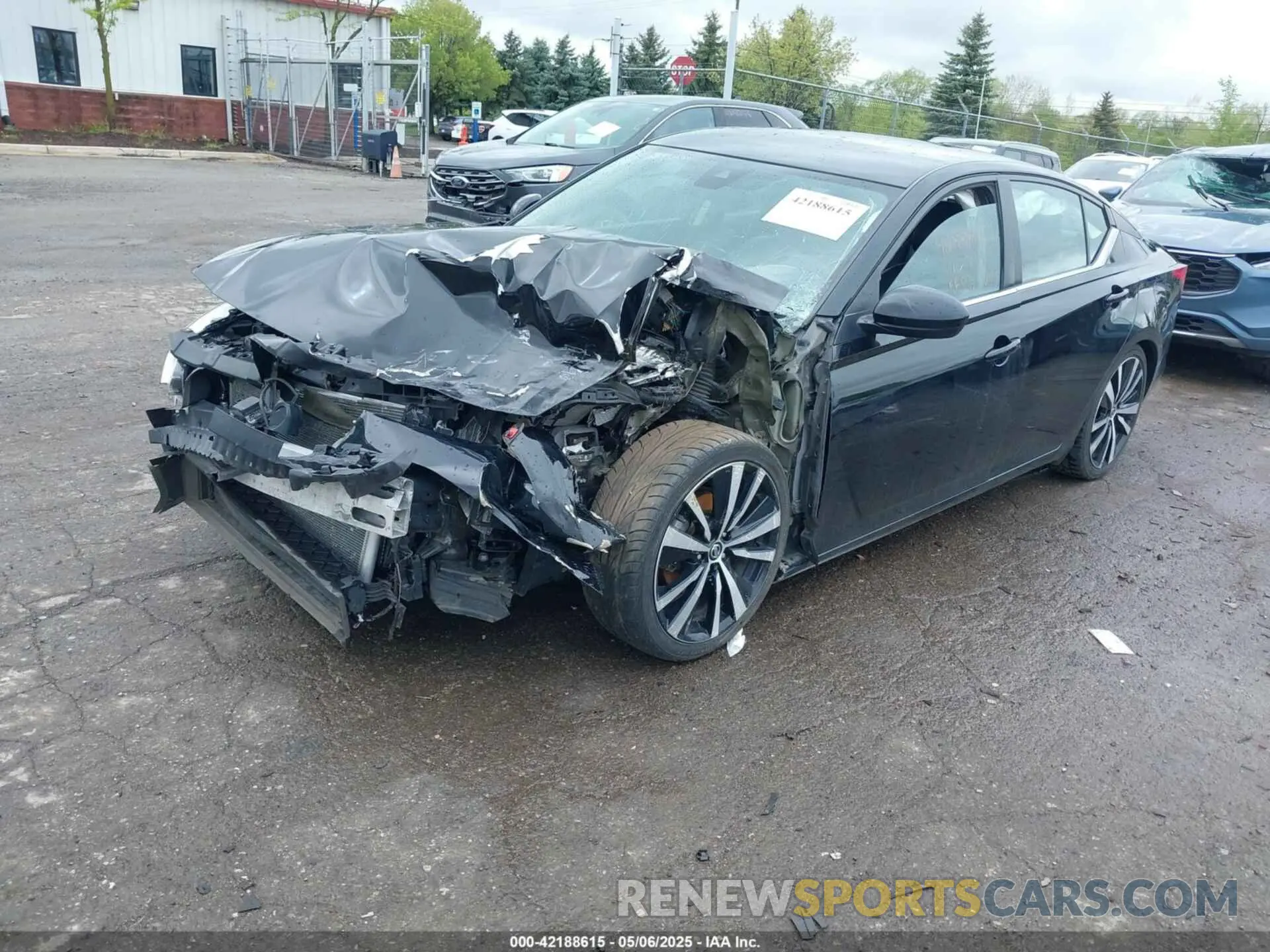 2 Photograph of a damaged car 1N4BL4CV1MN389471 NISSAN ALTIMA 2021