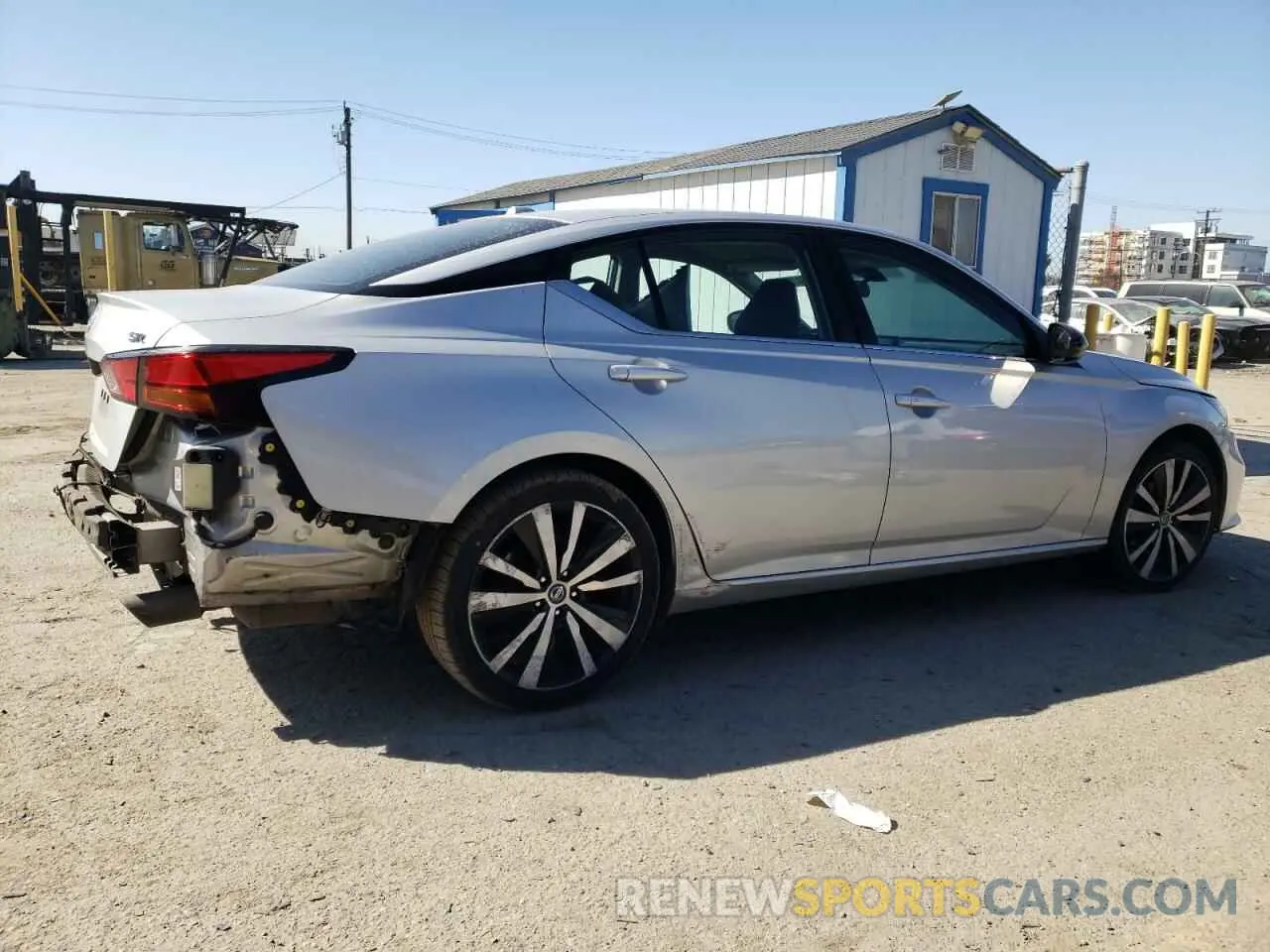 3 Фотография поврежденного автомобиля 1N4BL4CV2MN312401 NISSAN ALTIMA 2021