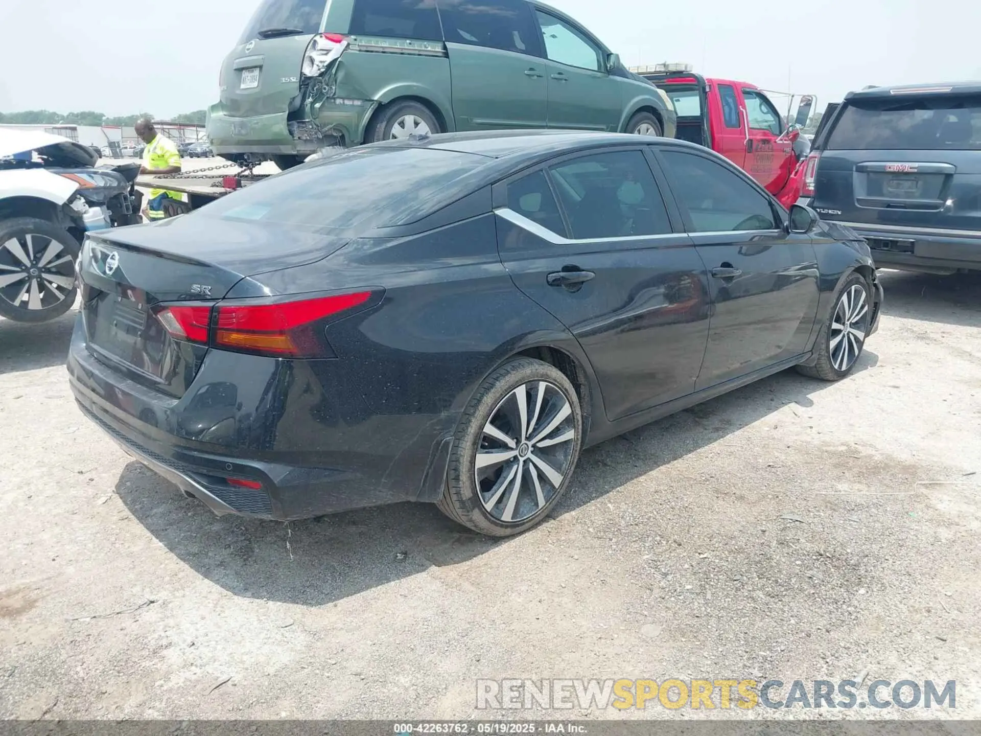 4 Фотография поврежденного автомобиля 1N4BL4CV2MN317680 NISSAN ALTIMA 2021
