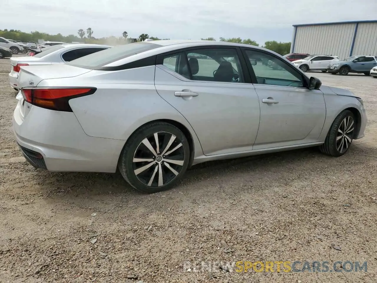 3 Photograph of a damaged car 1N4BL4CV2MN324516 NISSAN ALTIMA 2021