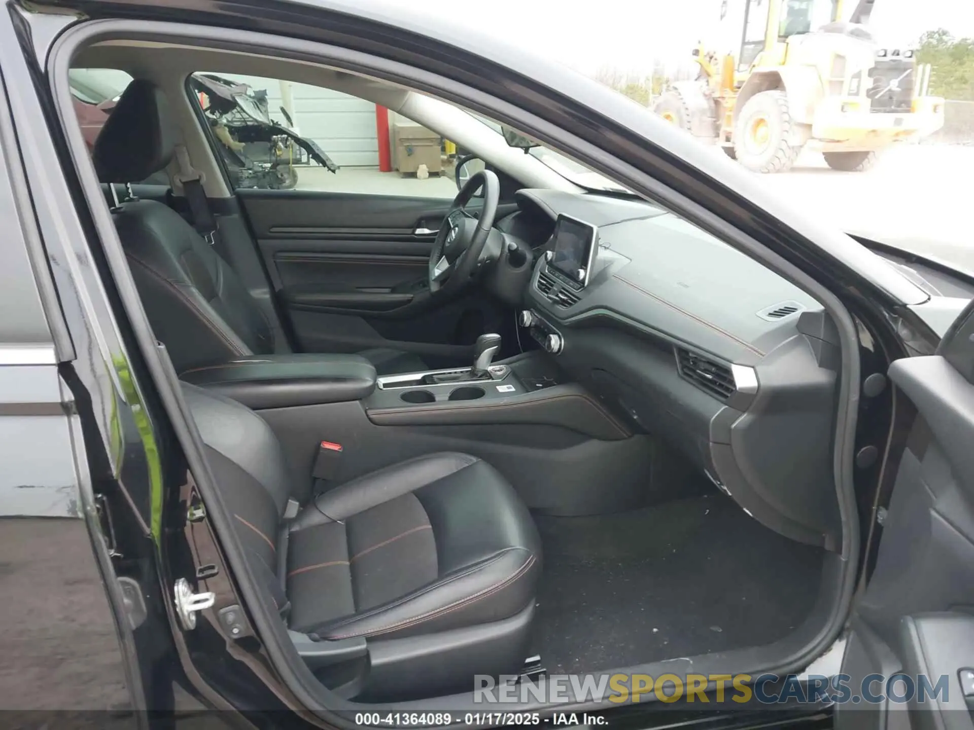 5 Photograph of a damaged car 1N4BL4CV2MN328033 NISSAN ALTIMA 2021