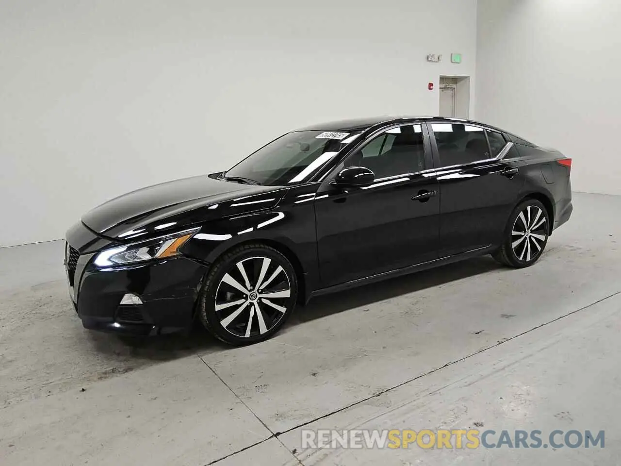 1 Фотография поврежденного автомобиля 1N4BL4CV2MN335015 NISSAN ALTIMA 2021