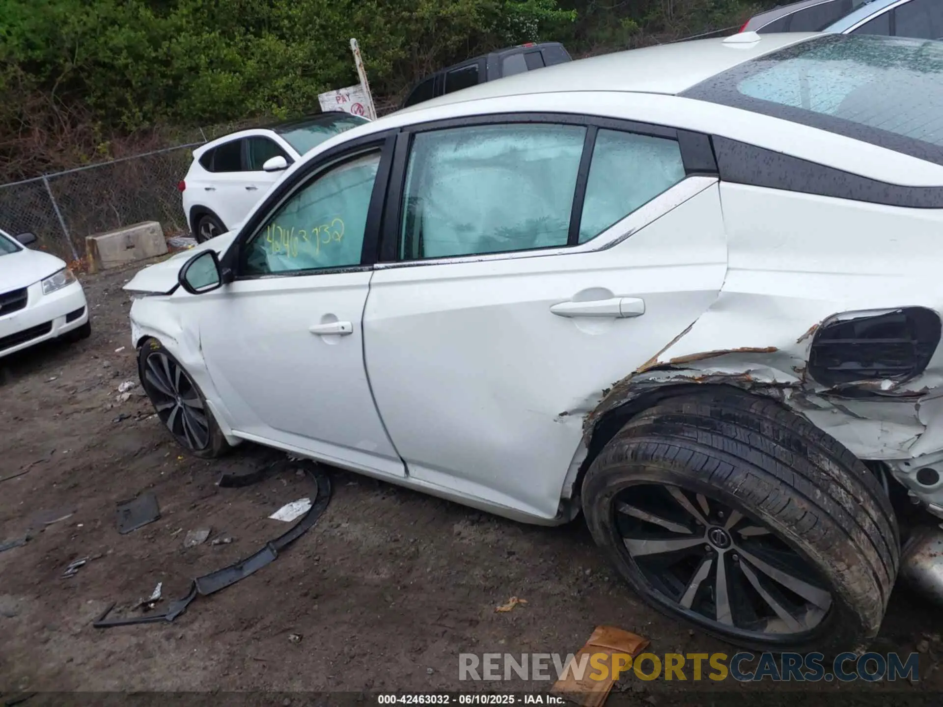 15 Photograph of a damaged car 1N4BL4CV2MN369214 NISSAN ALTIMA 2021