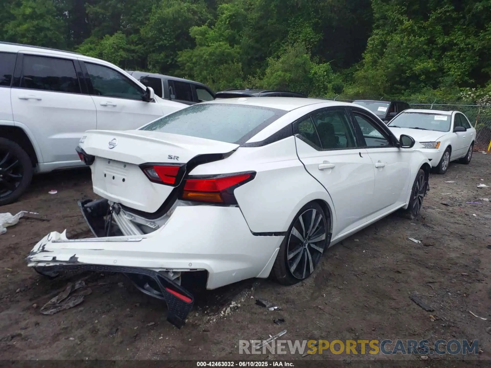 4 Photograph of a damaged car 1N4BL4CV2MN369214 NISSAN ALTIMA 2021