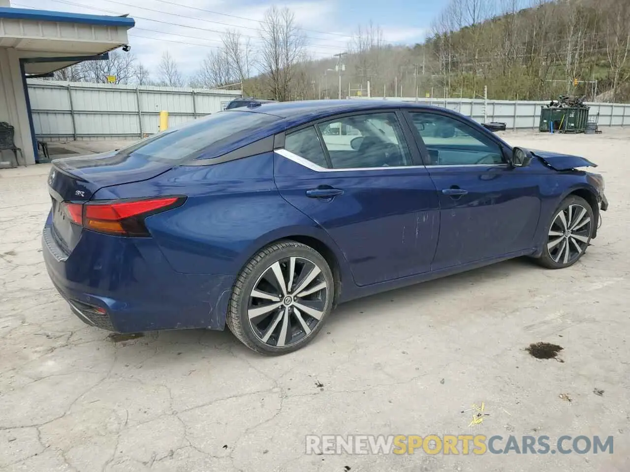 3 Photograph of a damaged car 1N4BL4CV2MN382092 NISSAN ALTIMA 2021