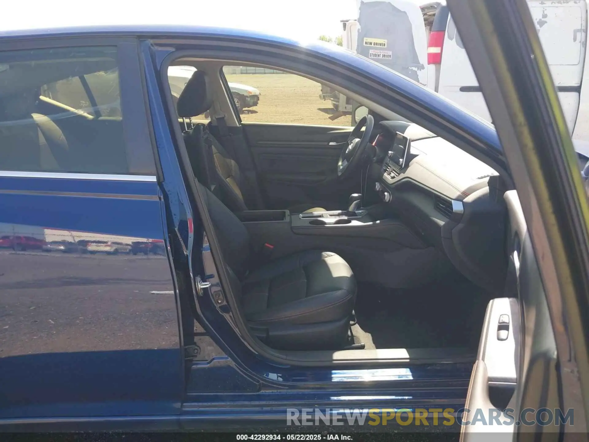 5 Photograph of a damaged car 1N4BL4CV2MN409663 NISSAN ALTIMA 2021