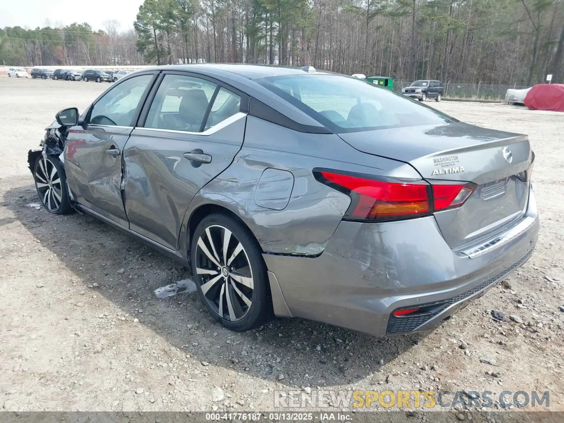 3 Photograph of a damaged car 1N4BL4CV4MN306647 NISSAN ALTIMA 2021