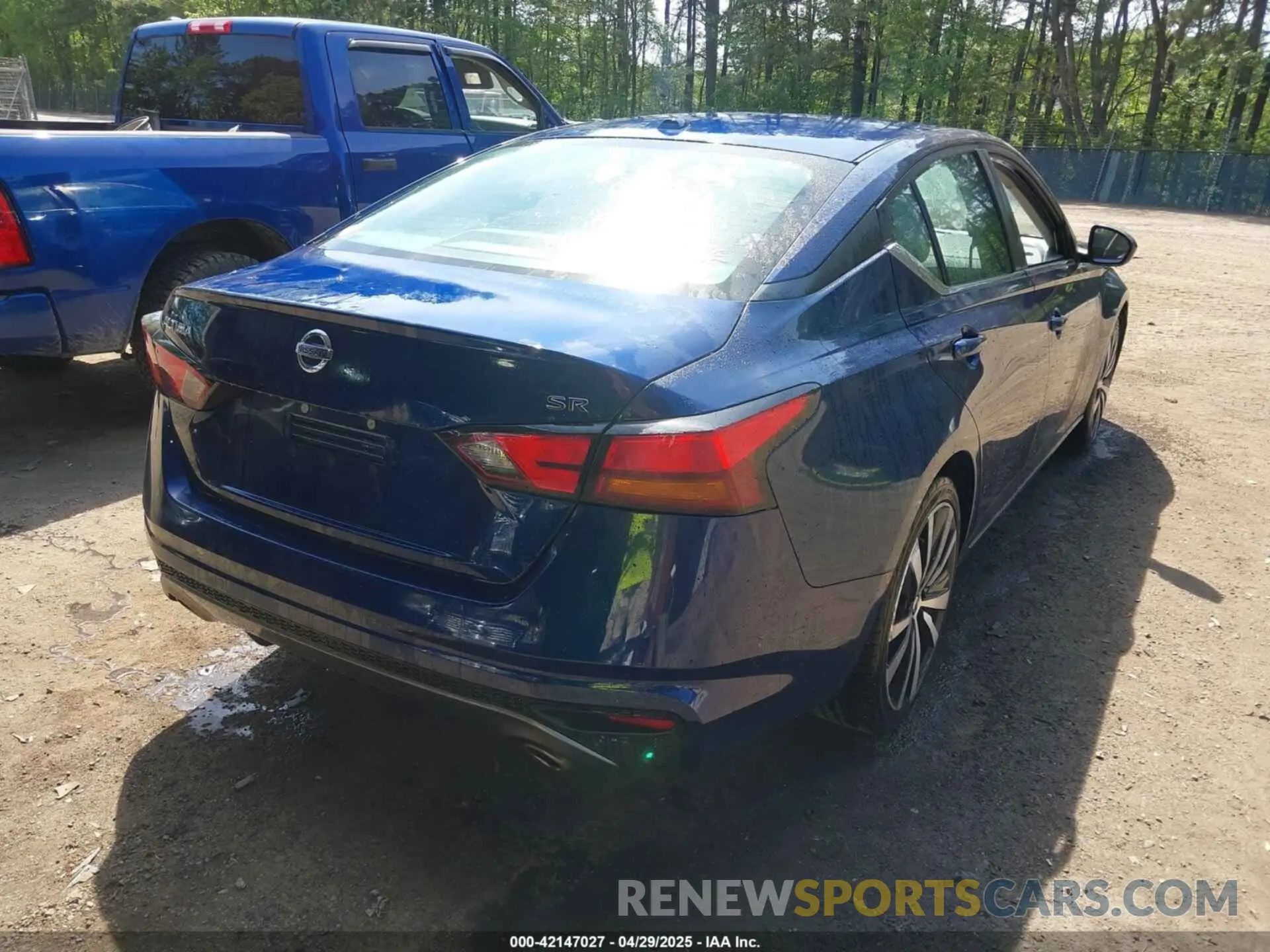 4 Фотография поврежденного автомобиля 1N4BL4CV4MN313307 NISSAN ALTIMA 2021