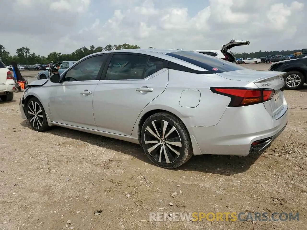 2 Photograph of a damaged car 1N4BL4CV4MN328549 NISSAN ALTIMA 2021