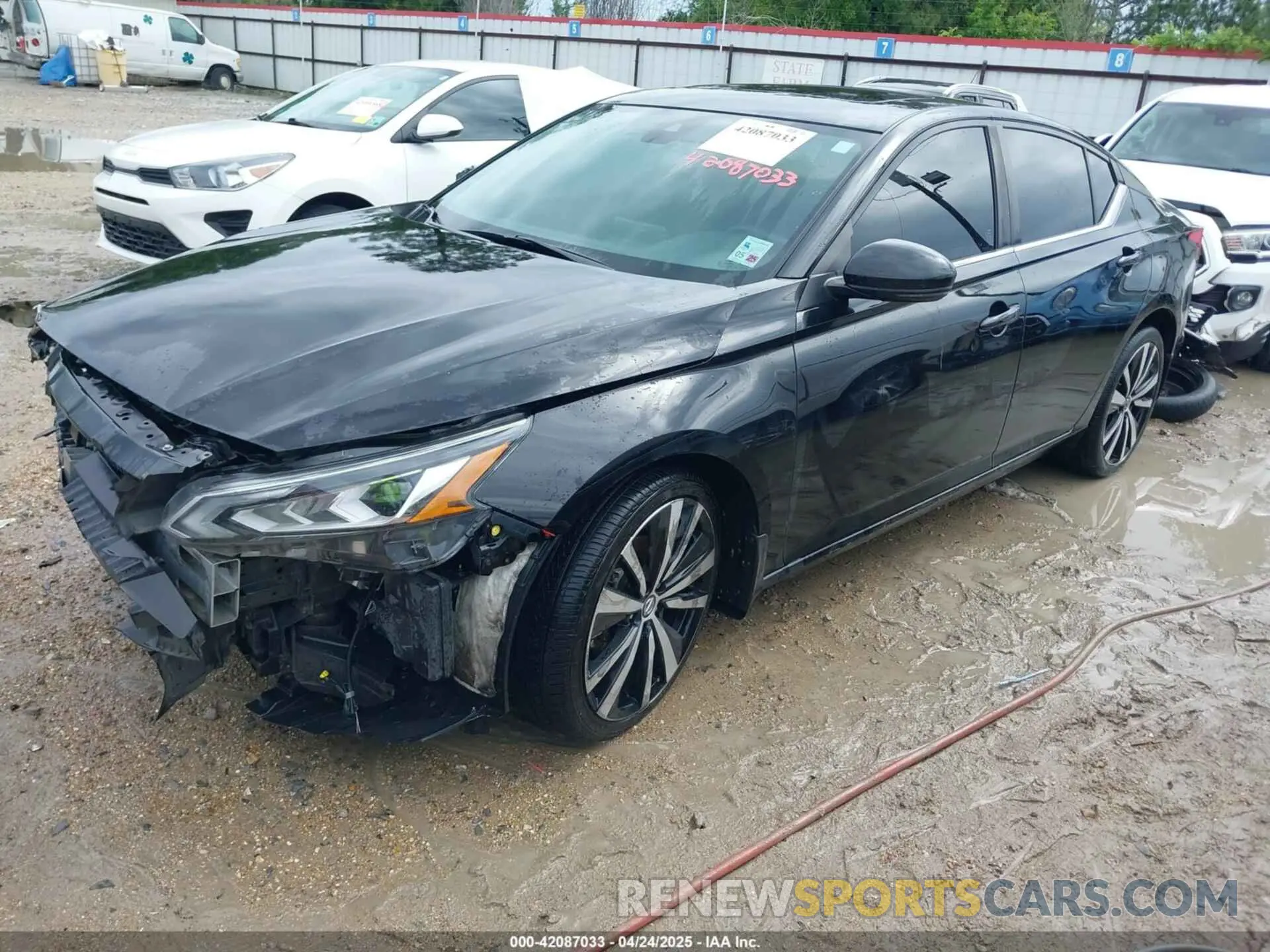 2 Photograph of a damaged car 1N4BL4CV4MN370364 NISSAN ALTIMA 2021