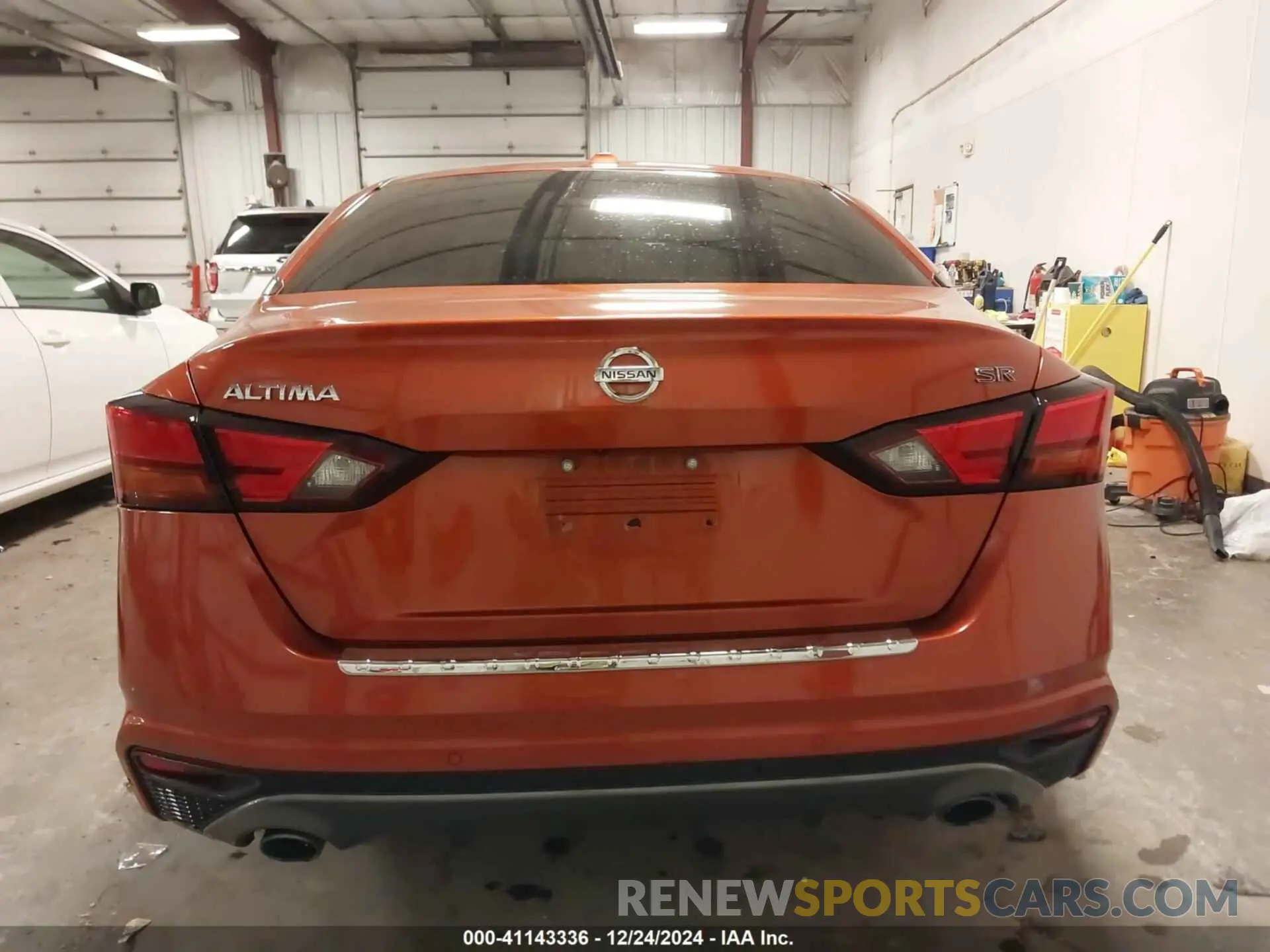 17 Фотография поврежденного автомобиля 1N4BL4CV5MN317785 NISSAN ALTIMA 2021