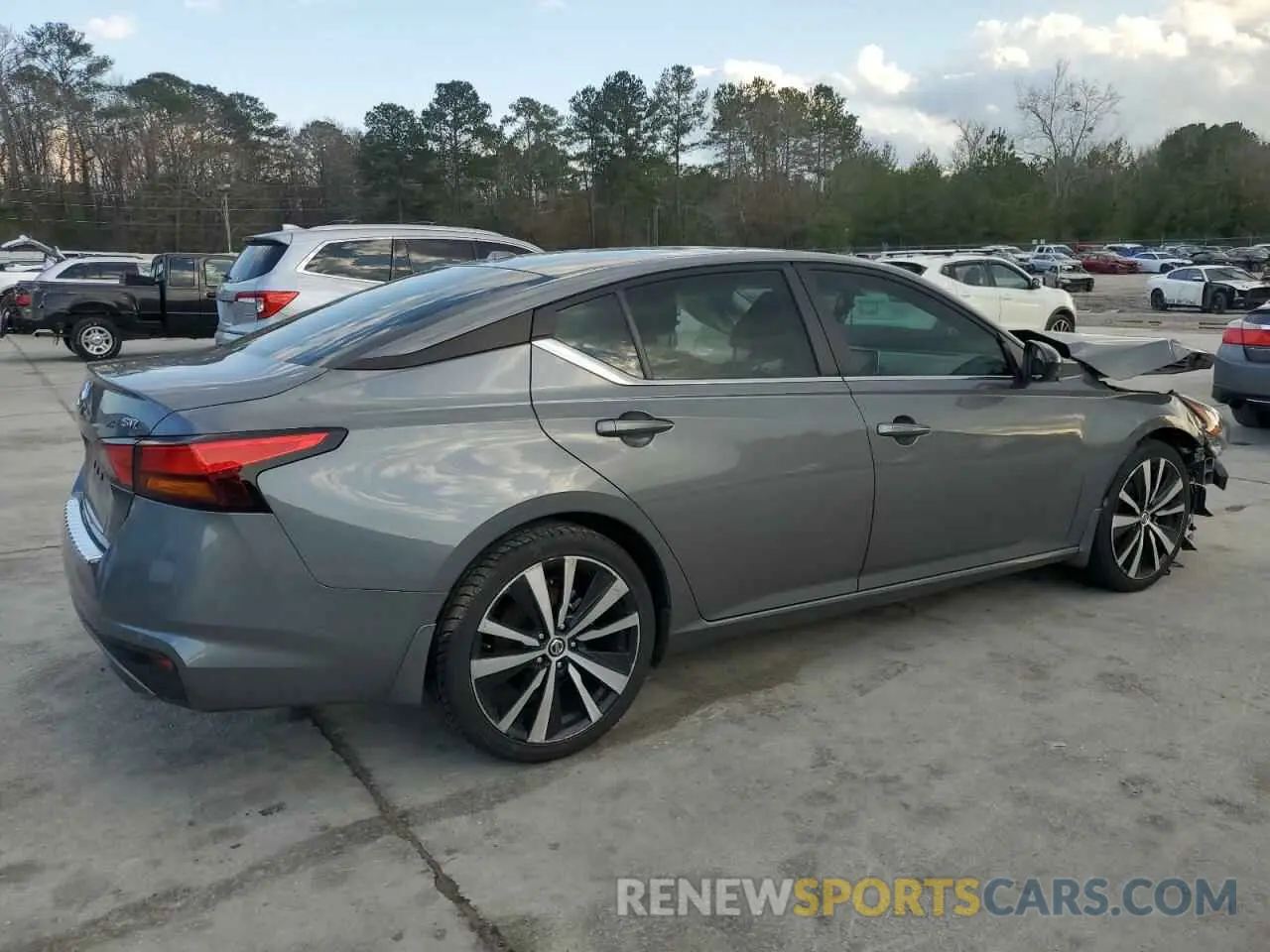 3 Photograph of a damaged car 1N4BL4CV5MN381616 NISSAN ALTIMA 2021