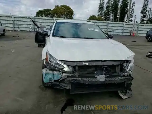 11 Photograph of a damaged car 1N4BL4CV6MN356286 NISSAN ALTIMA 2021
