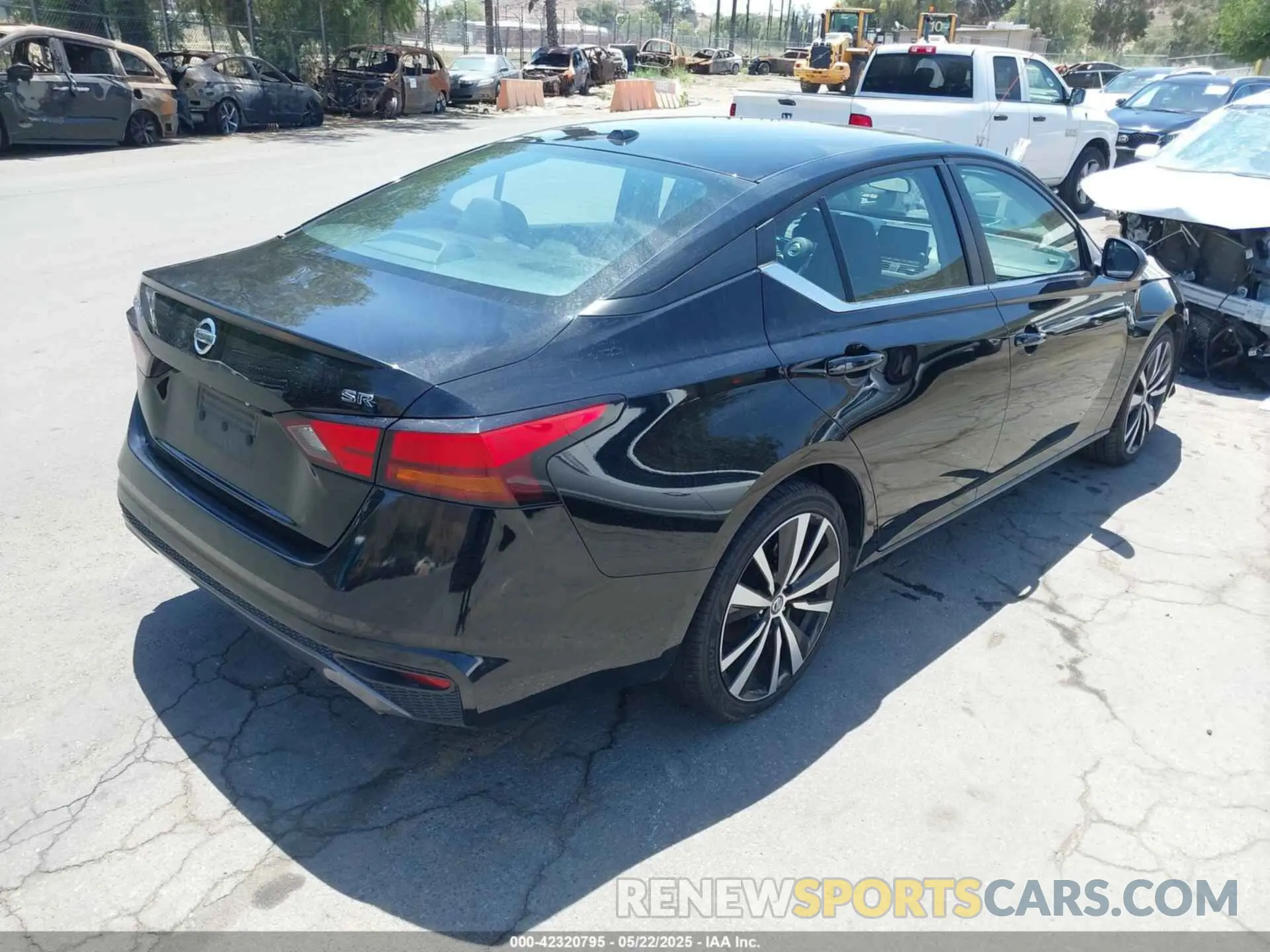 4 Photograph of a damaged car 1N4BL4CV6MN410010 NISSAN ALTIMA 2021