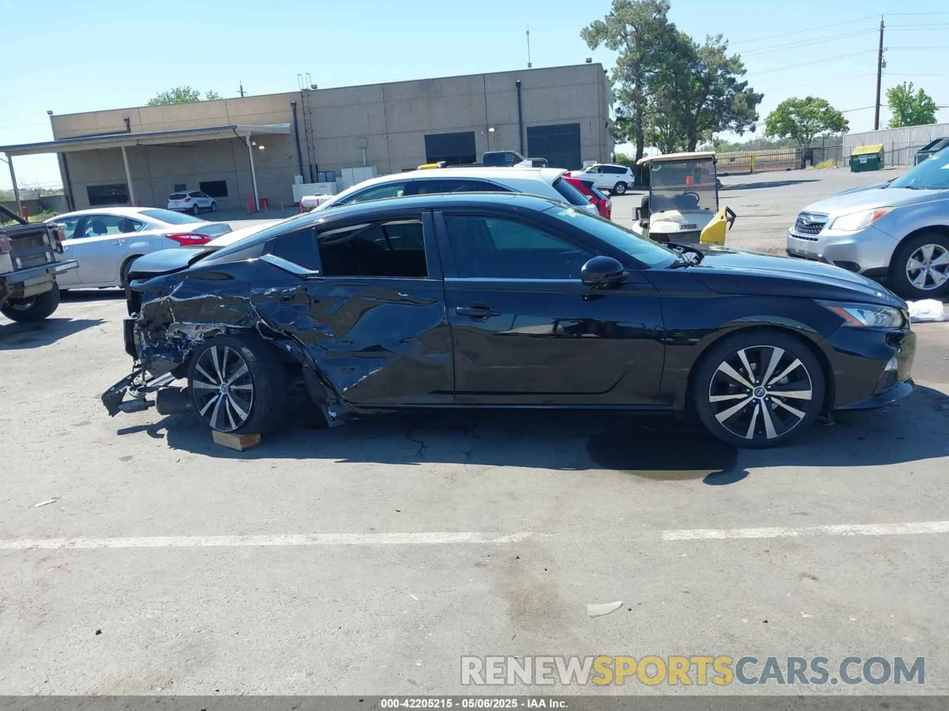 14 Photograph of a damaged car 1N4BL4CV6MN421556 NISSAN ALTIMA 2021