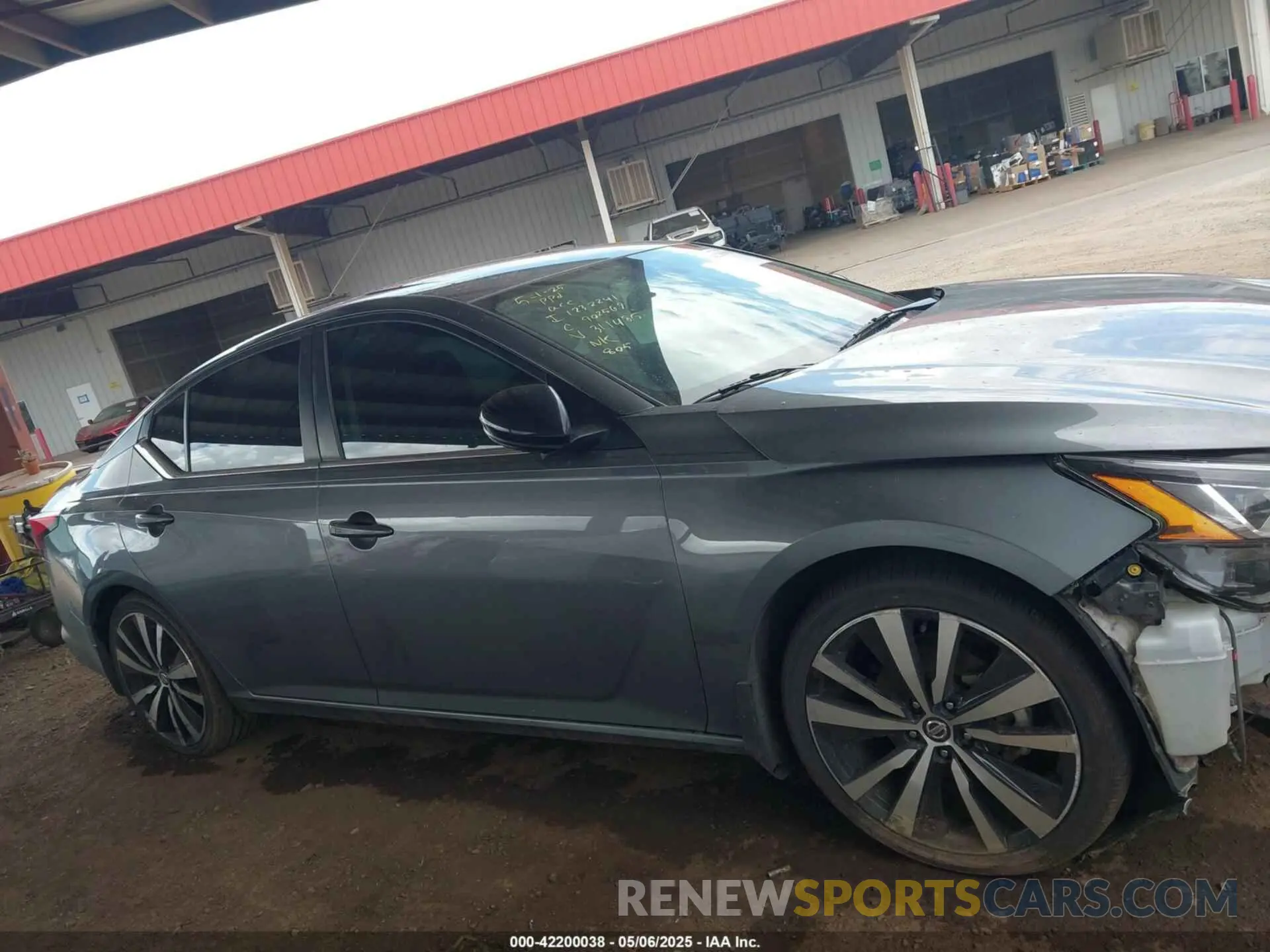13 Photograph of a damaged car 1N4BL4CV7MN311485 NISSAN ALTIMA 2021