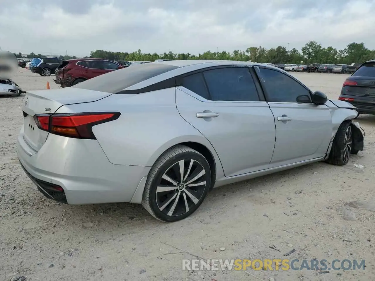 3 Photograph of a damaged car 1N4BL4CV7MN329467 NISSAN ALTIMA 2021
