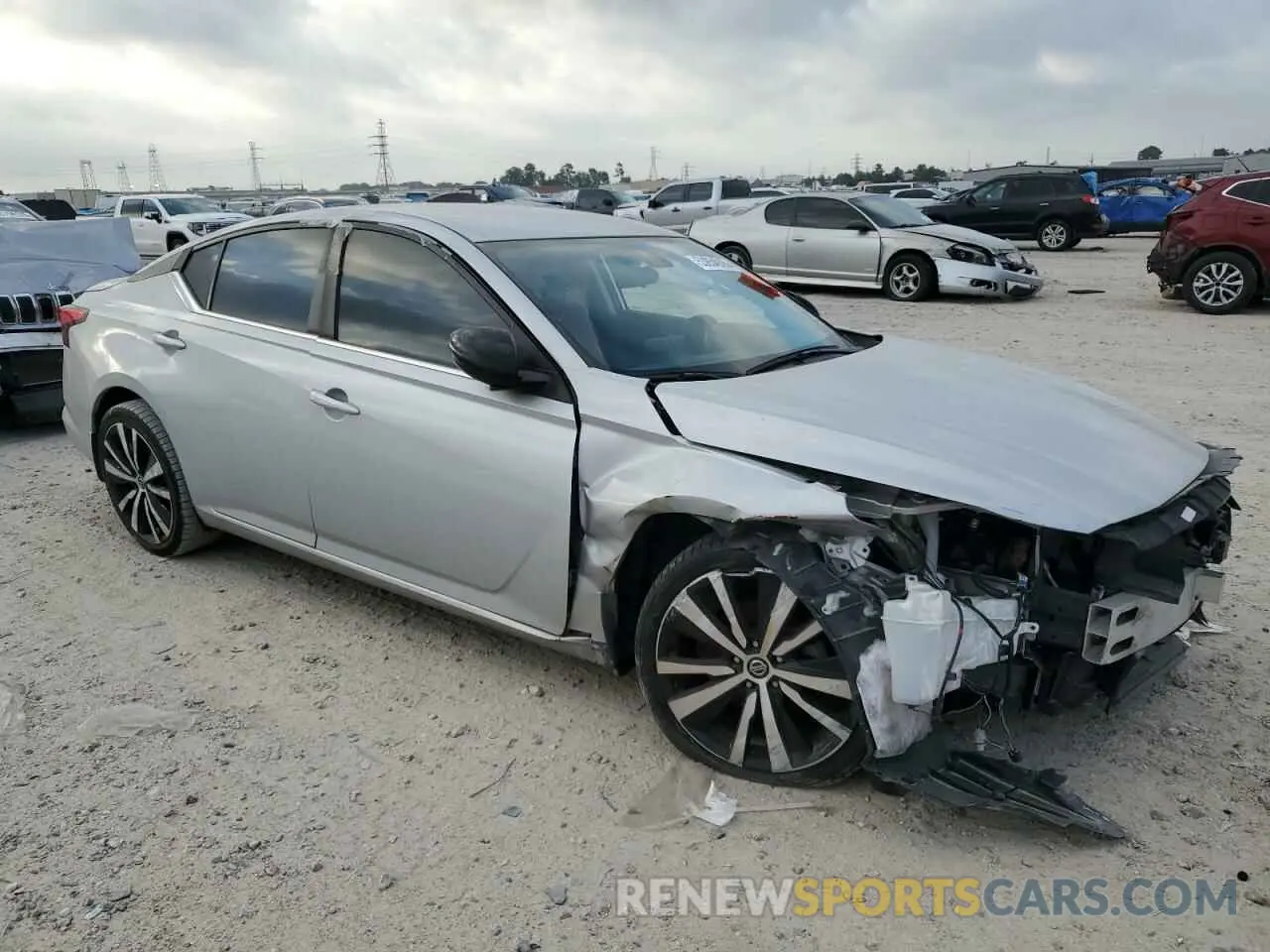 4 Photograph of a damaged car 1N4BL4CV7MN329467 NISSAN ALTIMA 2021
