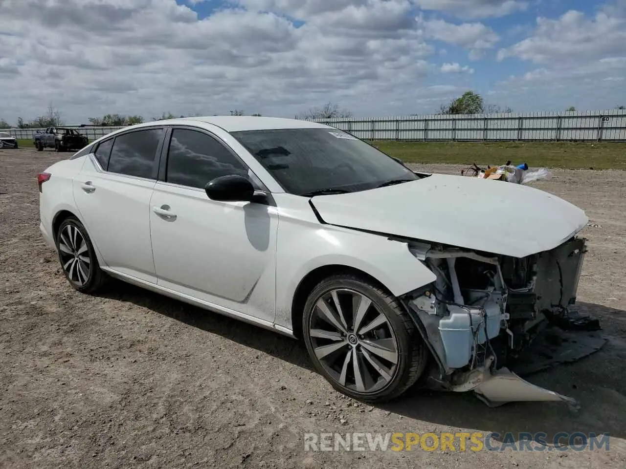 4 Photograph of a damaged car 1N4BL4CV7MN382850 NISSAN ALTIMA 2021