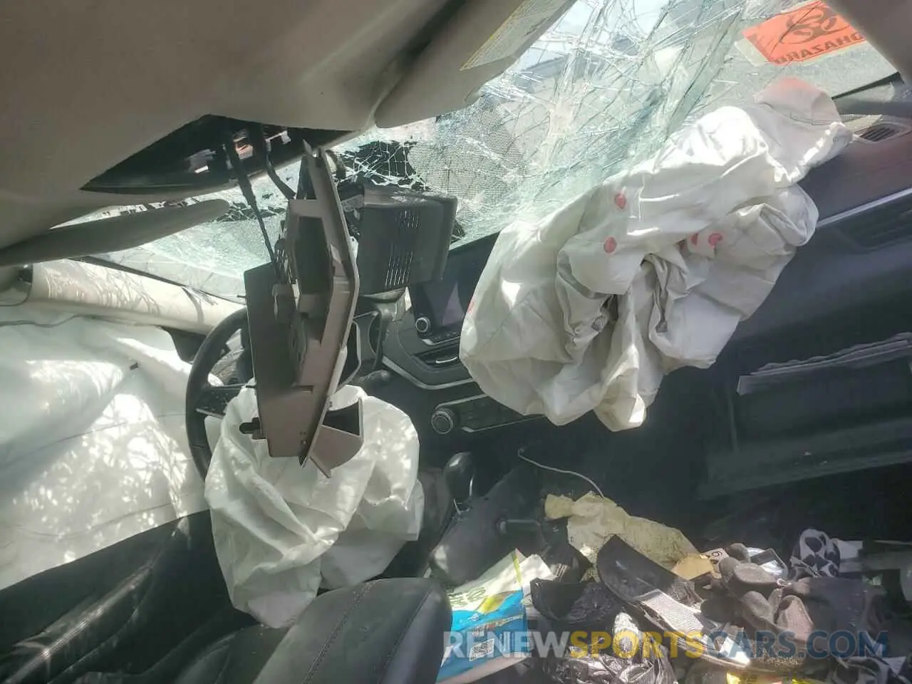 8 Photograph of a damaged car 1N4BL4CV8MN366561 NISSAN ALTIMA 2021