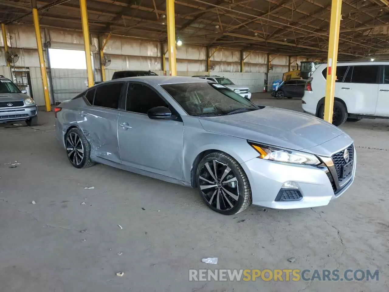 4 Фотография поврежденного автомобиля 1N4BL4CVXMN372359 NISSAN ALTIMA 2021