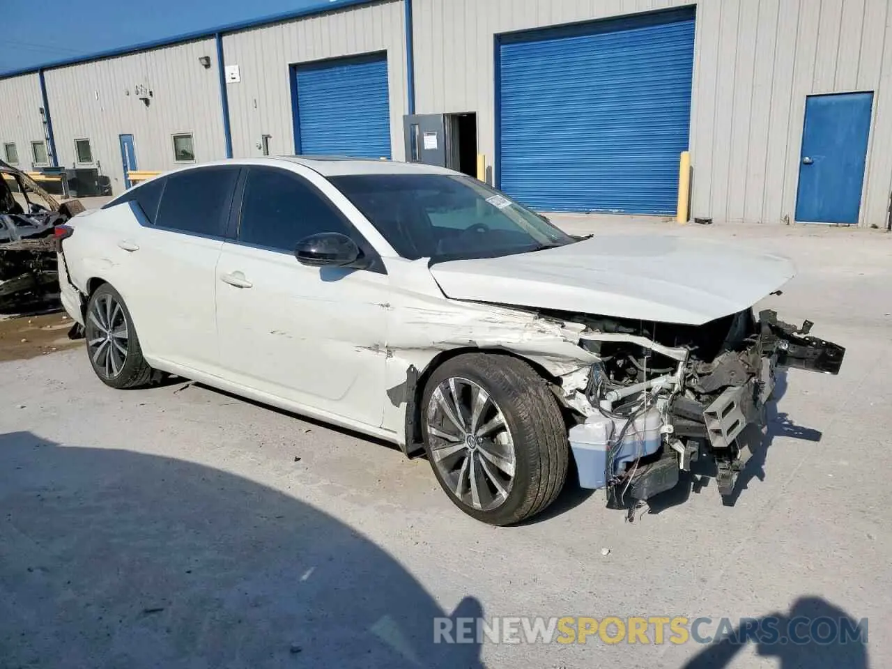 4 Фотография поврежденного автомобиля 1N4BL4CVXMN383006 NISSAN ALTIMA 2021