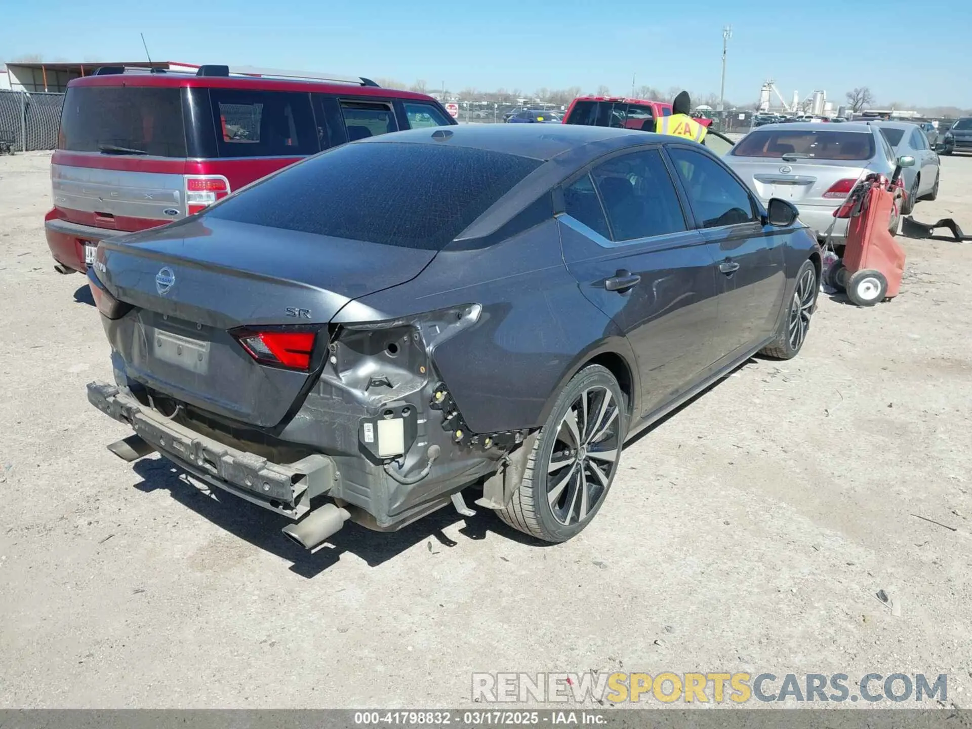 4 Фотография поврежденного автомобиля 1N4BL4CVXMN406672 NISSAN ALTIMA 2021