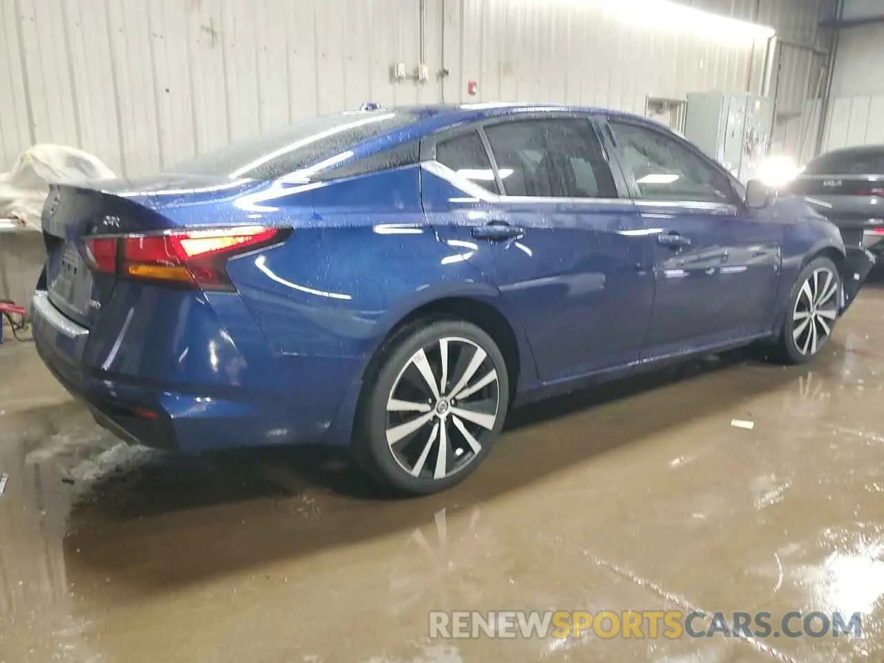 3 Photograph of a damaged car 1N4BL4CW1MN418248 NISSAN ALTIMA 2021