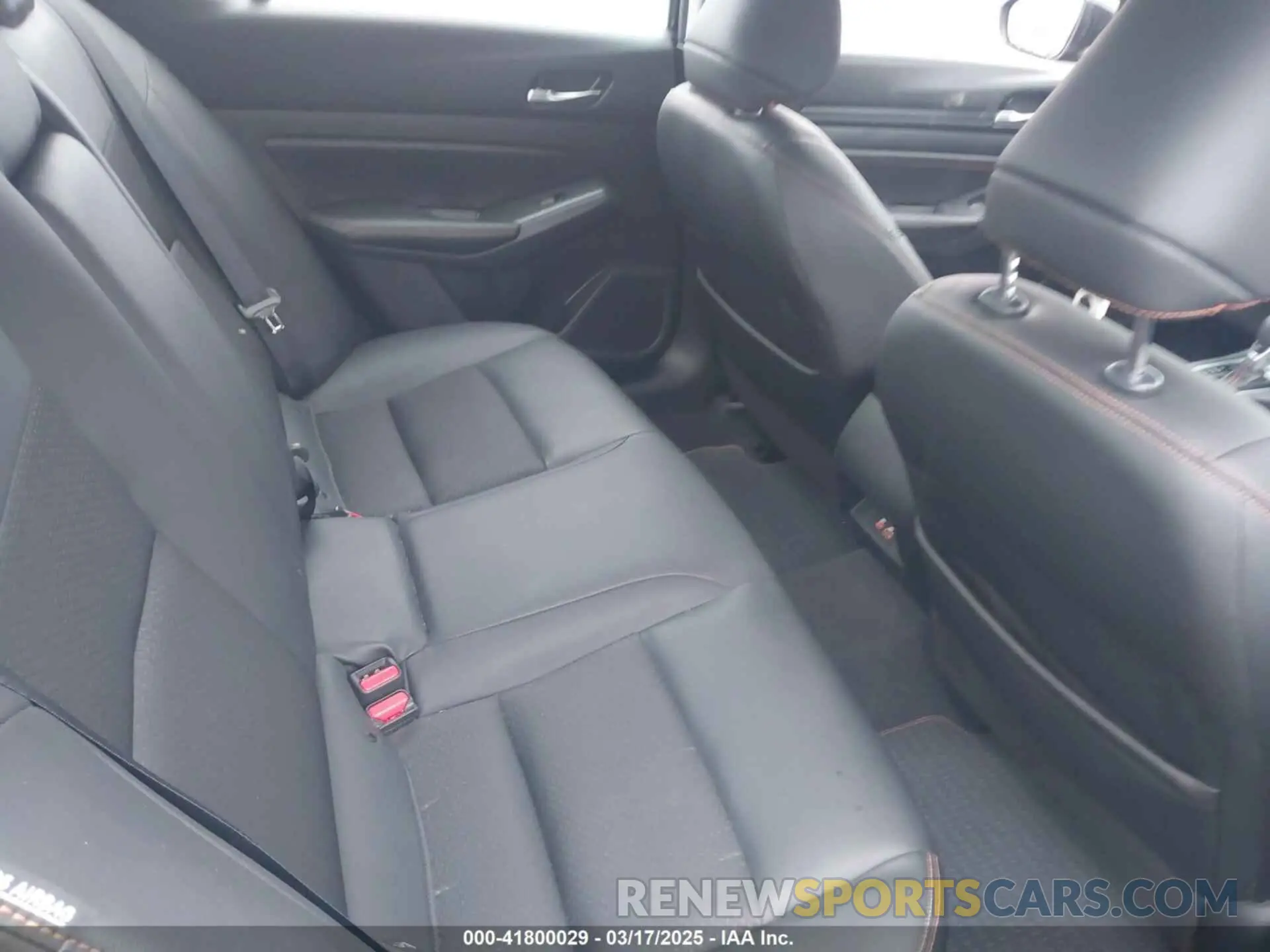 8 Photograph of a damaged car 1N4BL4CW3MN396088 NISSAN ALTIMA 2021