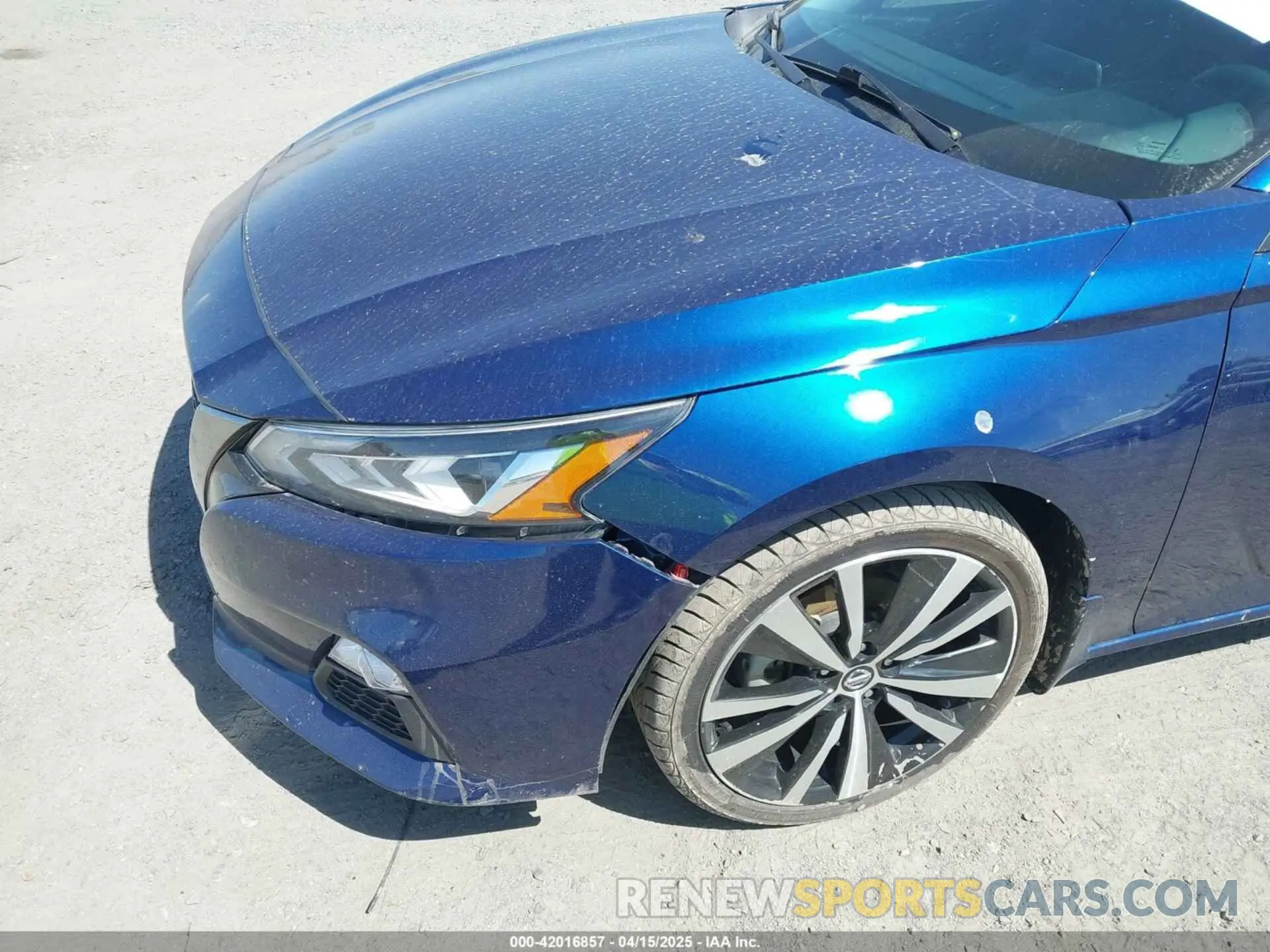 18 Photograph of a damaged car 1N4BL4CW7MN328571 NISSAN ALTIMA 2021