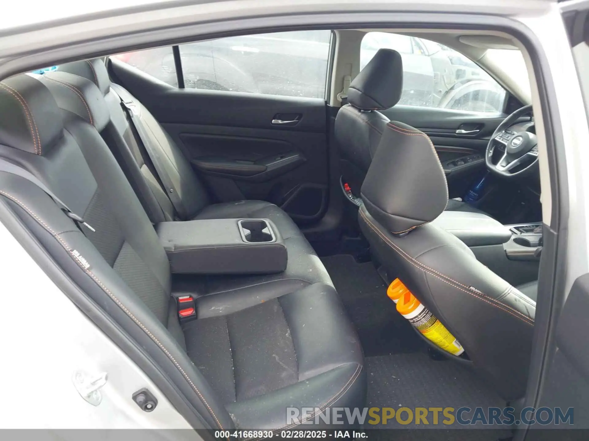 8 Photograph of a damaged car 1N4BL4CW7MN354183 NISSAN ALTIMA 2021