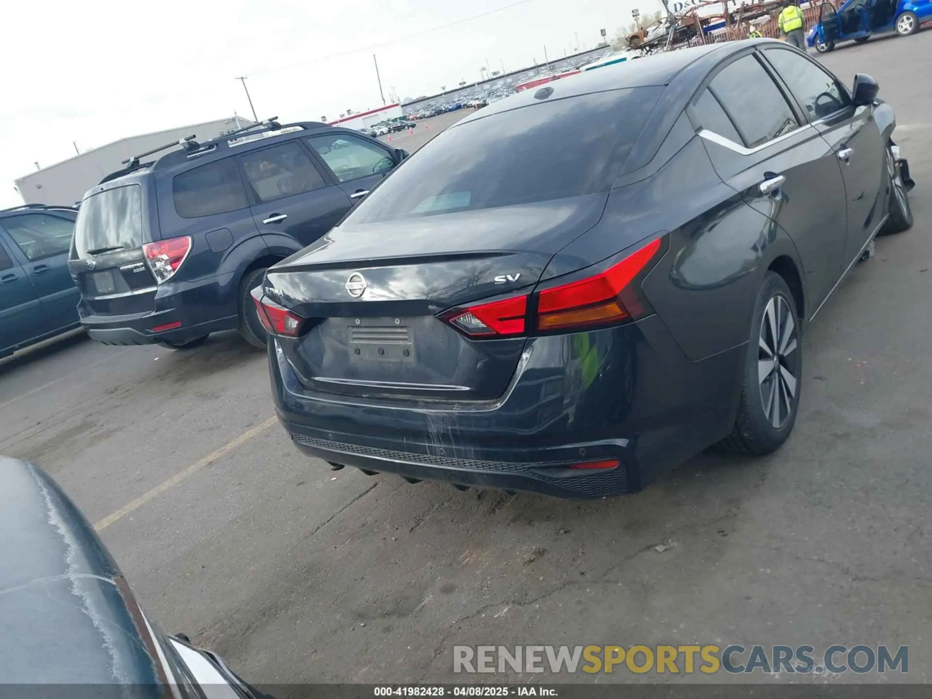 16 Photograph of a damaged car 1N4BL4DV0MN318955 NISSAN ALTIMA 2021