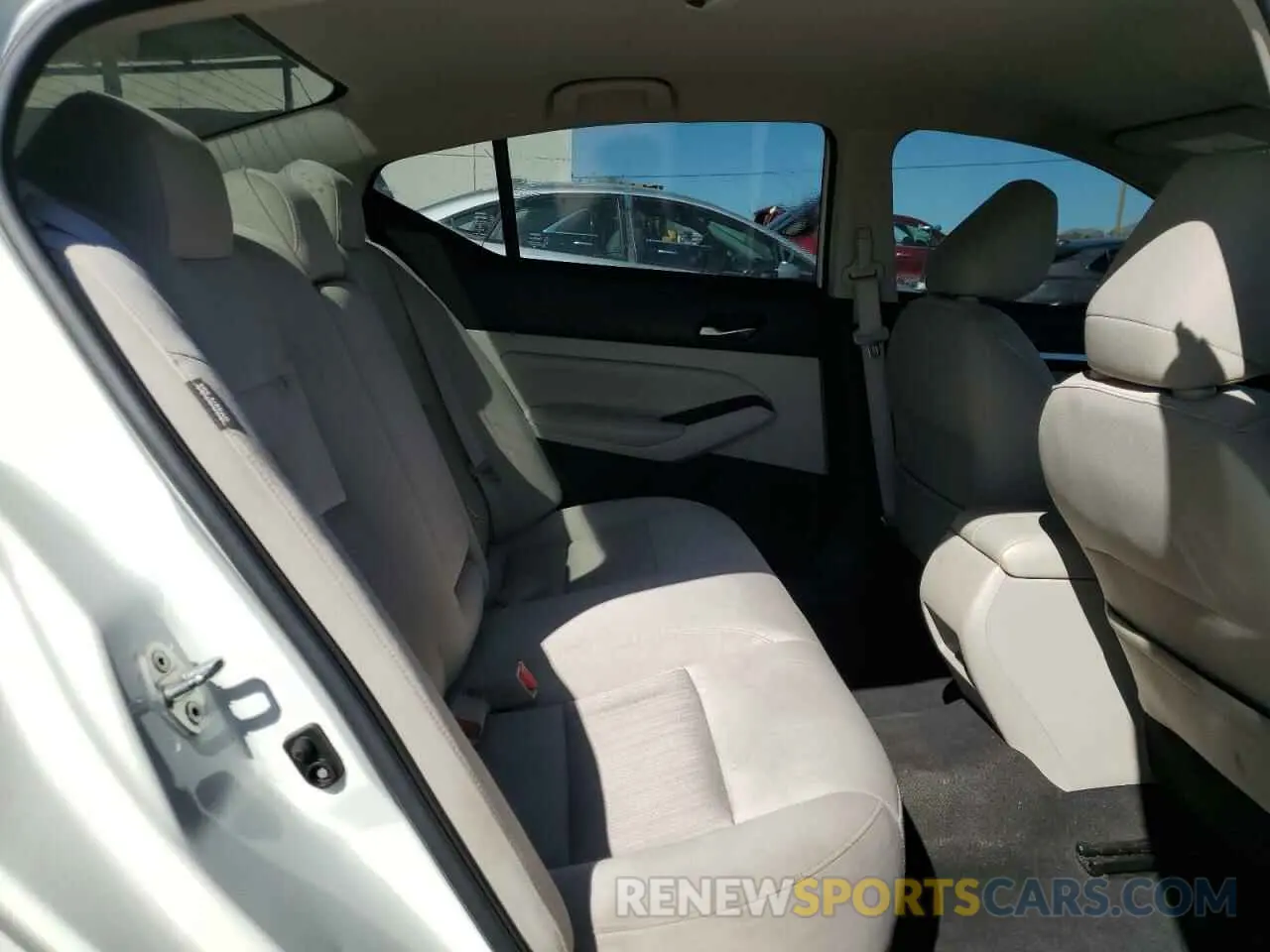10 Photograph of a damaged car 1N4BL4DV0MN329728 NISSAN ALTIMA 2021