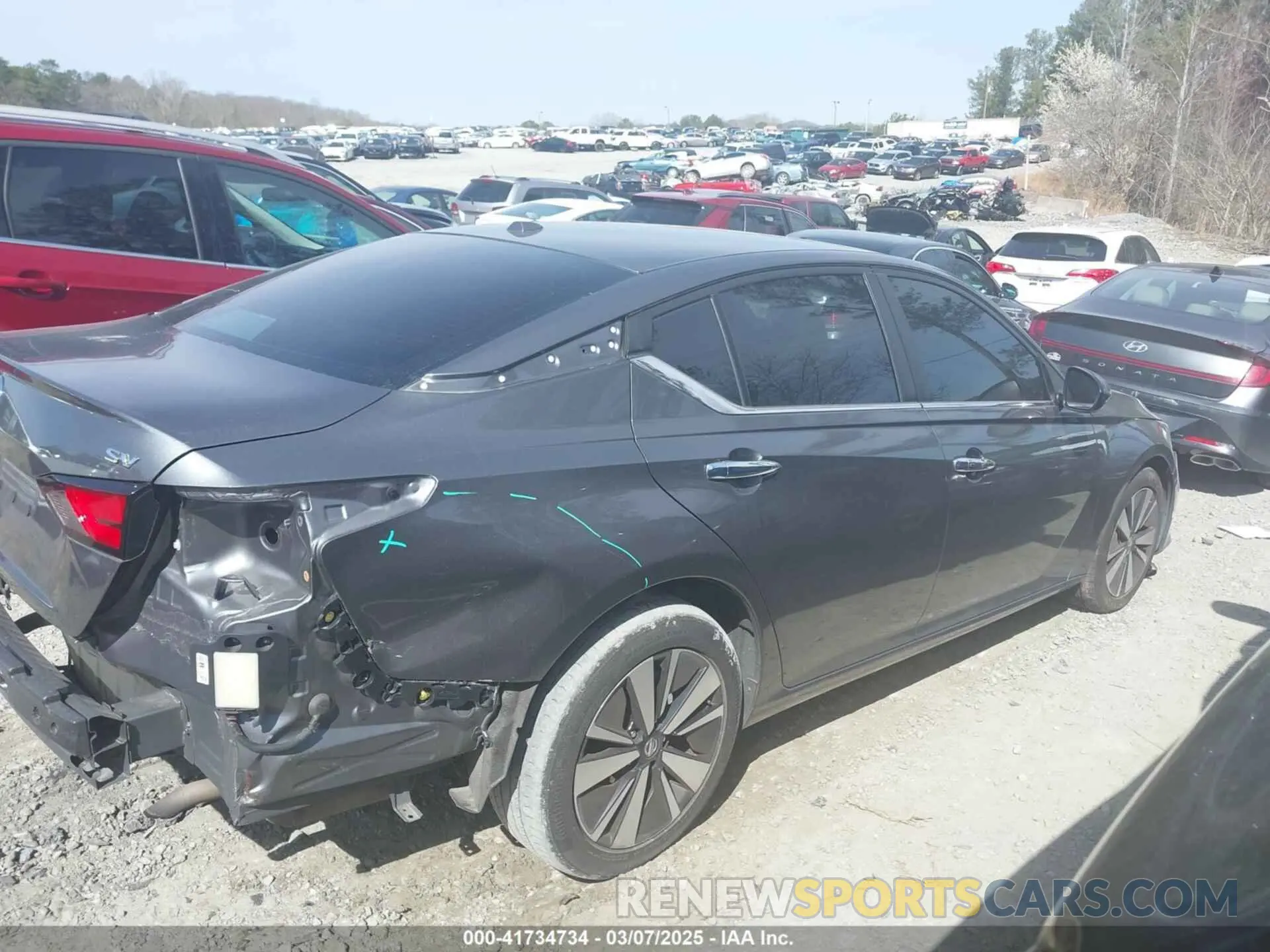 13 Photograph of a damaged car 1N4BL4DV0MN357870 NISSAN ALTIMA 2021