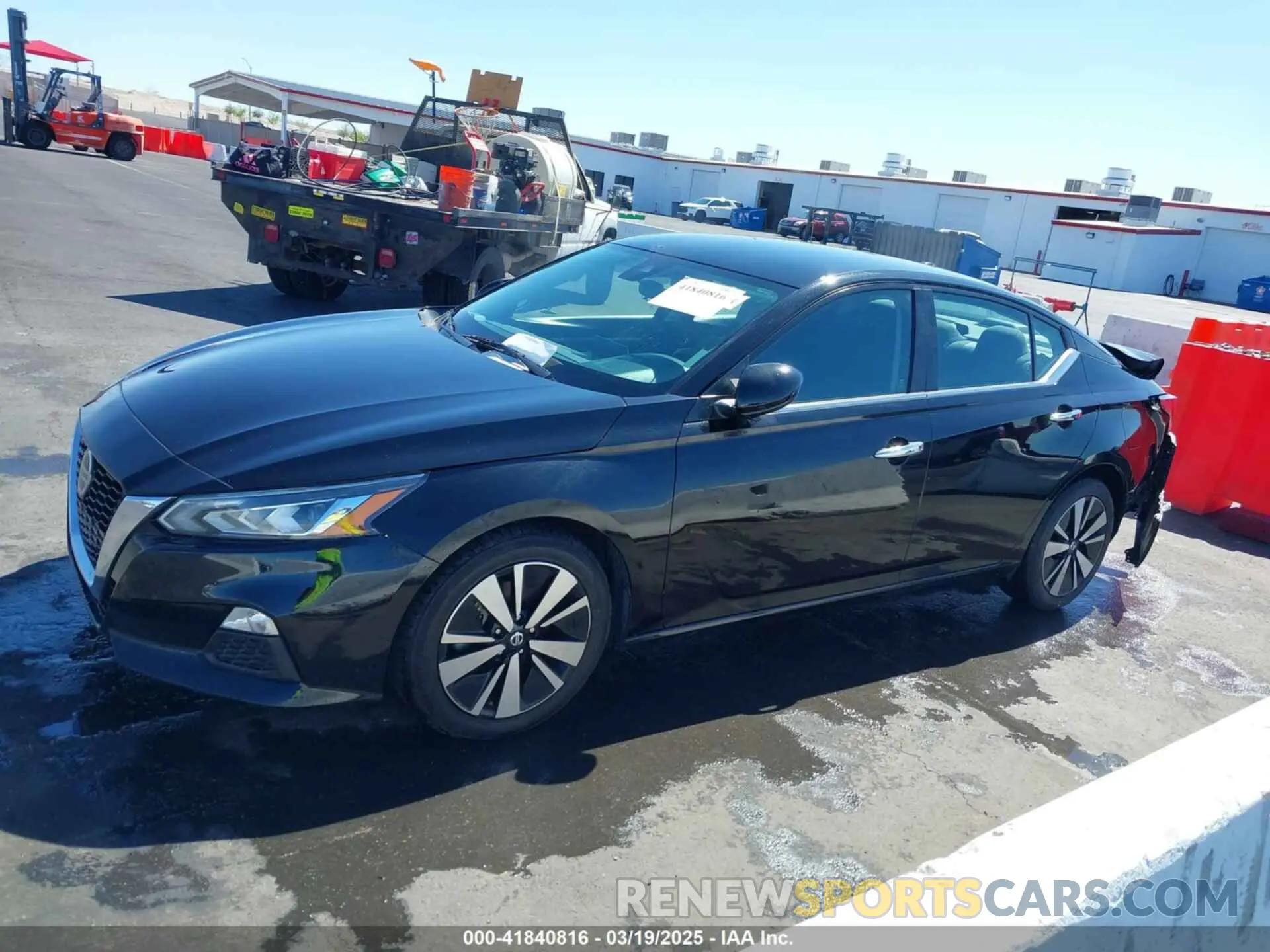 14 Photograph of a damaged car 1N4BL4DV0MN360493 NISSAN ALTIMA 2021