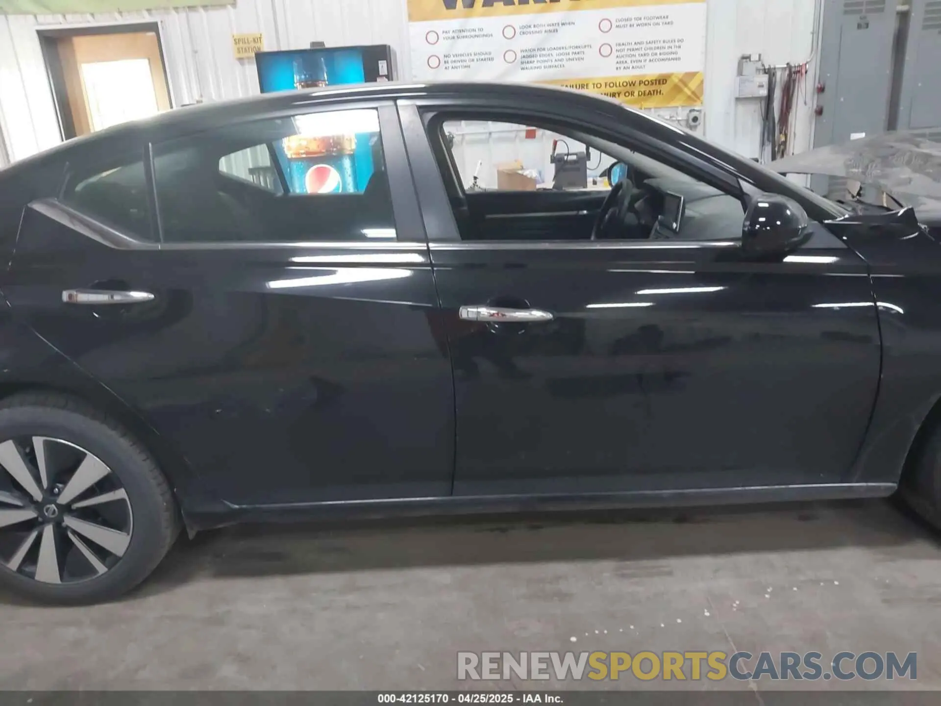14 Фотография поврежденного автомобиля 1N4BL4DV0MN403066 NISSAN ALTIMA 2021