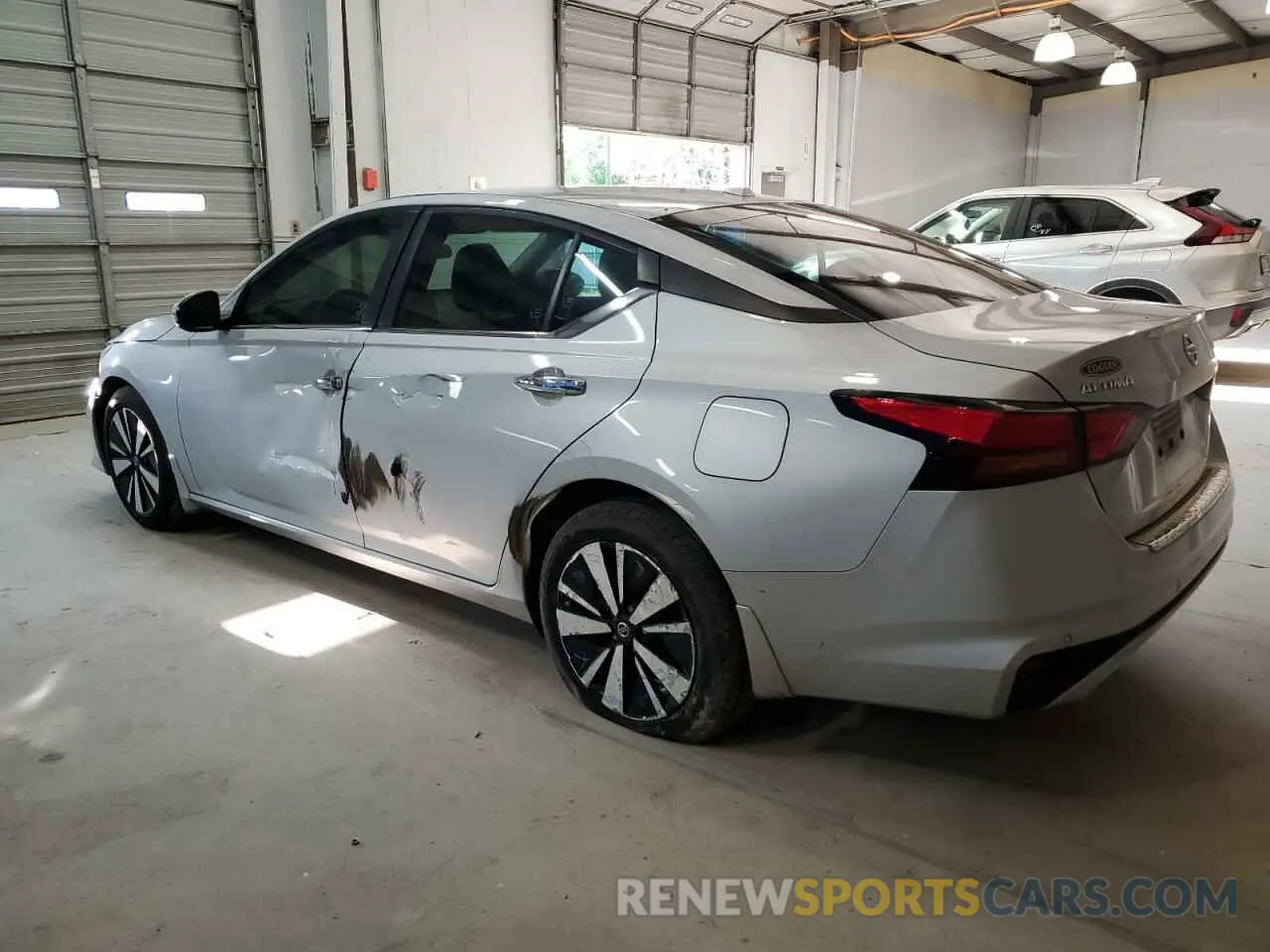 2 Photograph of a damaged car 1N4BL4DV1MN348997 NISSAN ALTIMA 2021