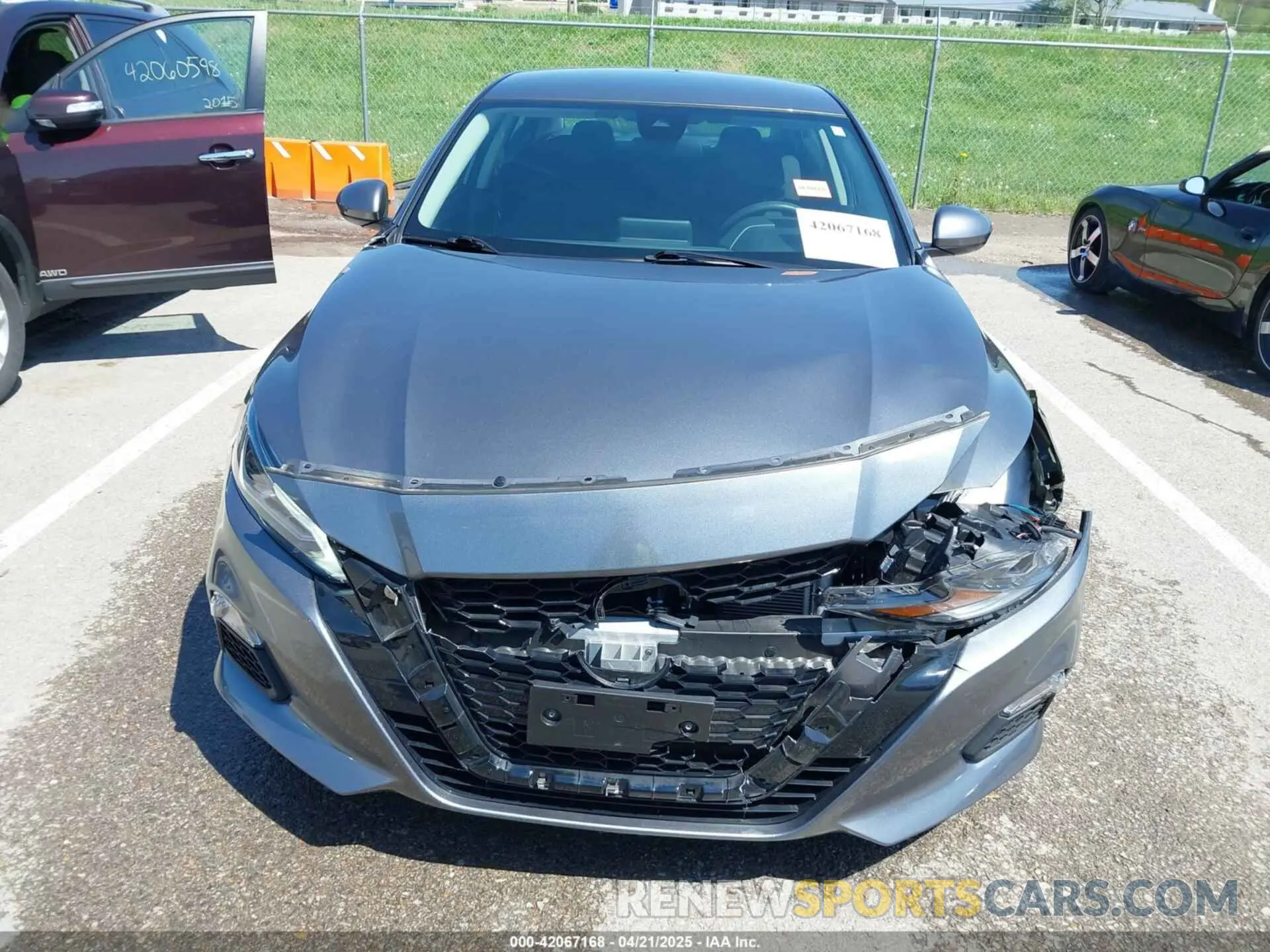 12 Photograph of a damaged car 1N4BL4DV1MN401973 NISSAN ALTIMA 2021