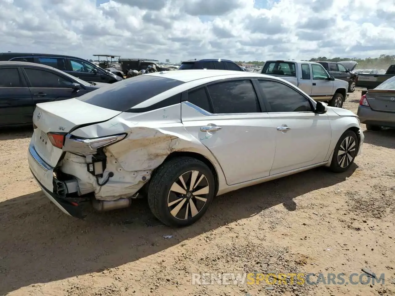 3 Фотография поврежденного автомобиля 1N4BL4DV2MN334672 NISSAN ALTIMA 2021