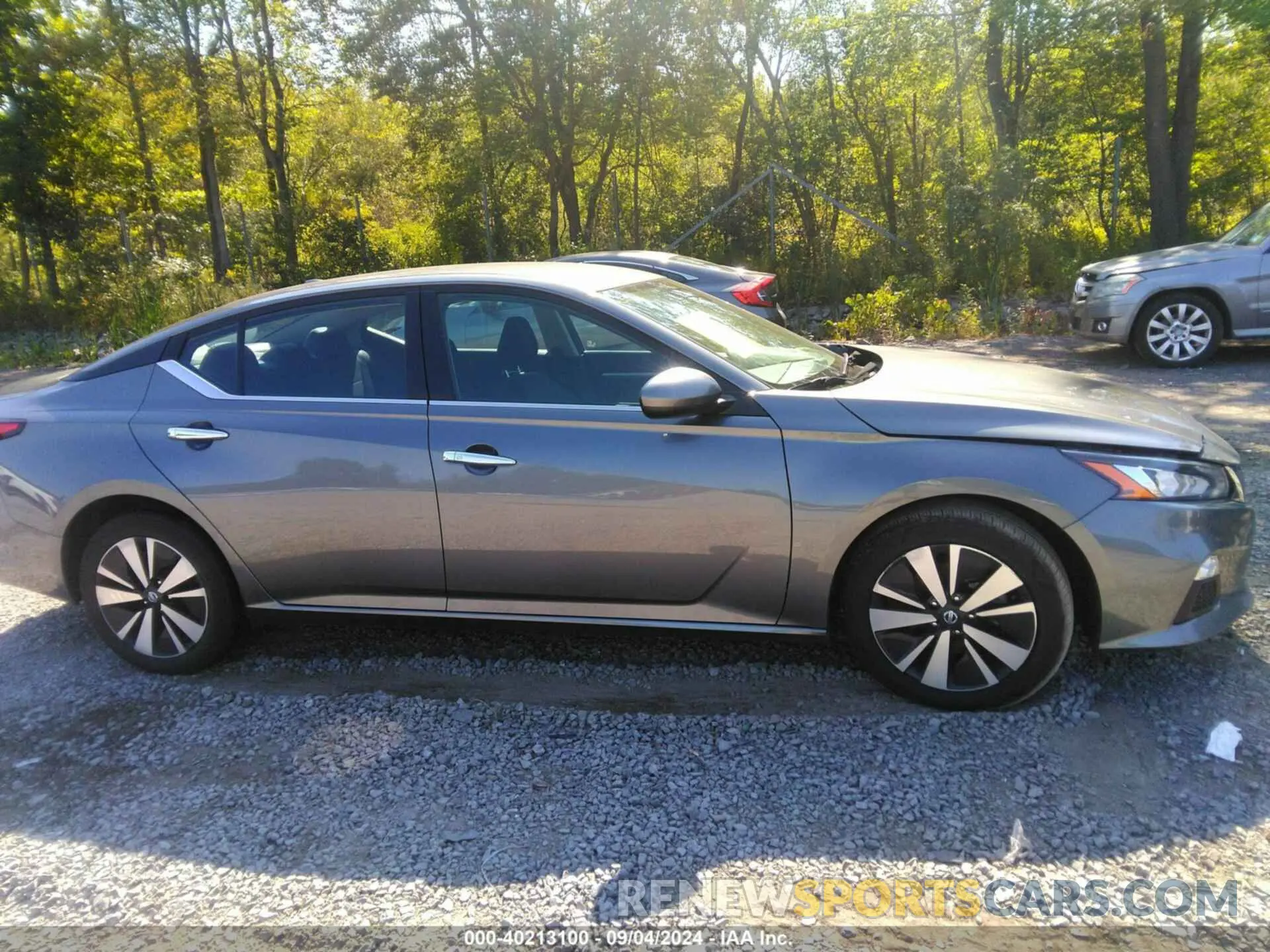 12 Photograph of a damaged car 1N4BL4DV2MN389445 NISSAN ALTIMA 2021