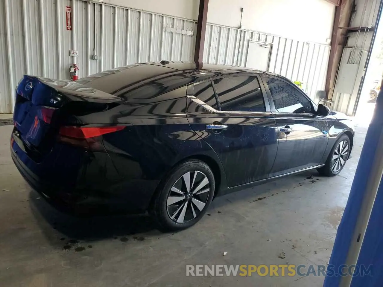 3 Фотография поврежденного автомобиля 1N4BL4DV3MN379863 NISSAN ALTIMA 2021