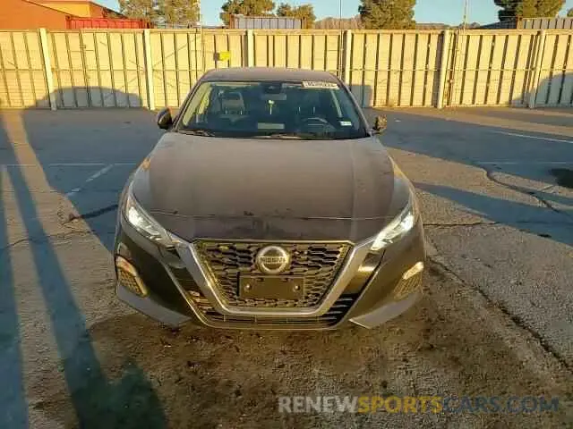 10 Photograph of a damaged car 1N4BL4DV4MN353174 NISSAN ALTIMA 2021
