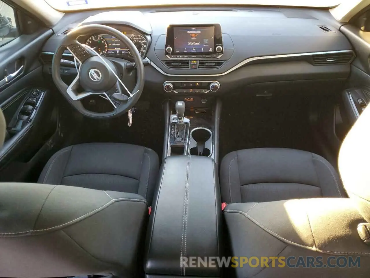 8 Photograph of a damaged car 1N4BL4DV4MN353174 NISSAN ALTIMA 2021