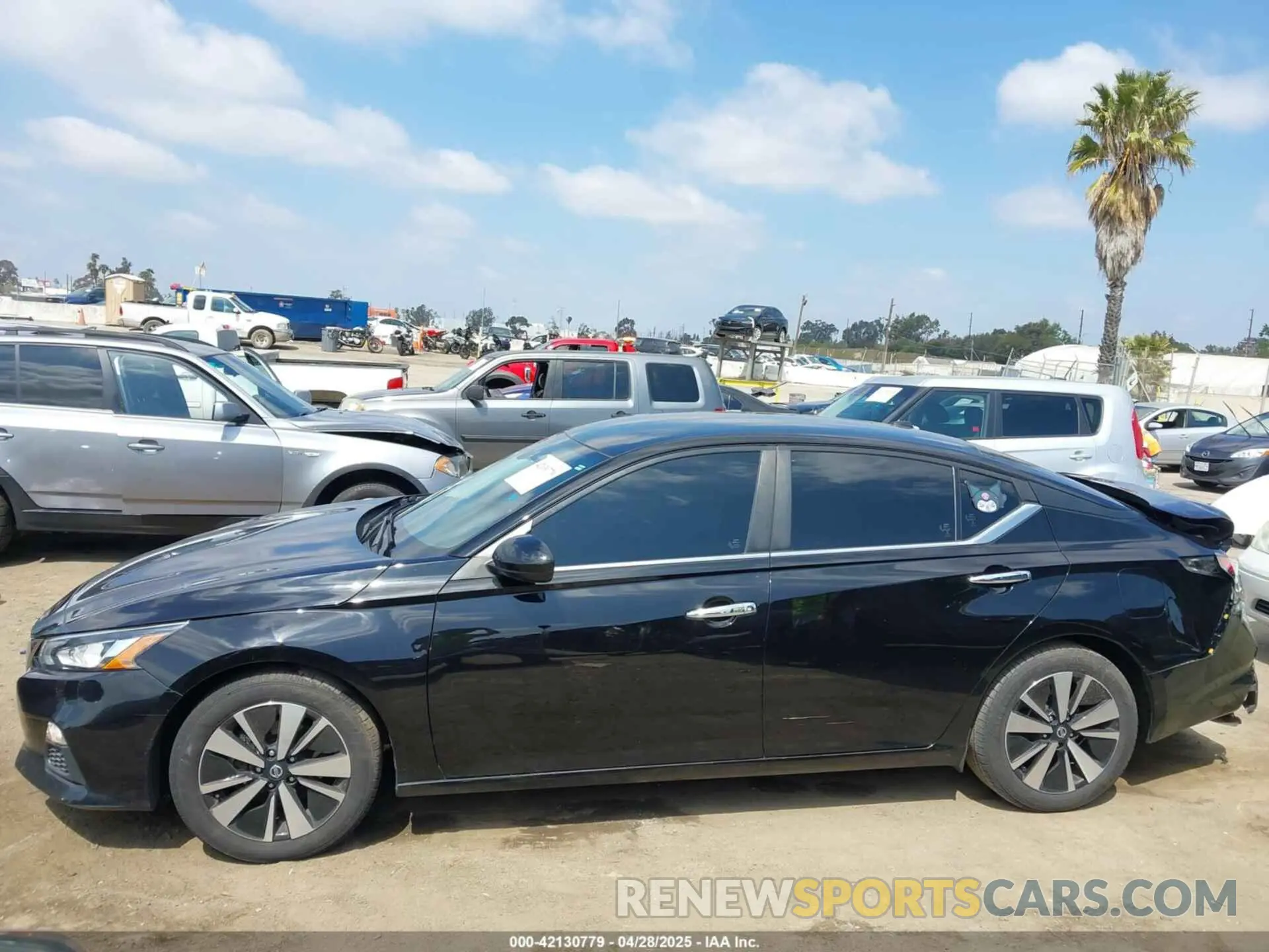 15 Photograph of a damaged car 1N4BL4DV4MN361842 NISSAN ALTIMA 2021