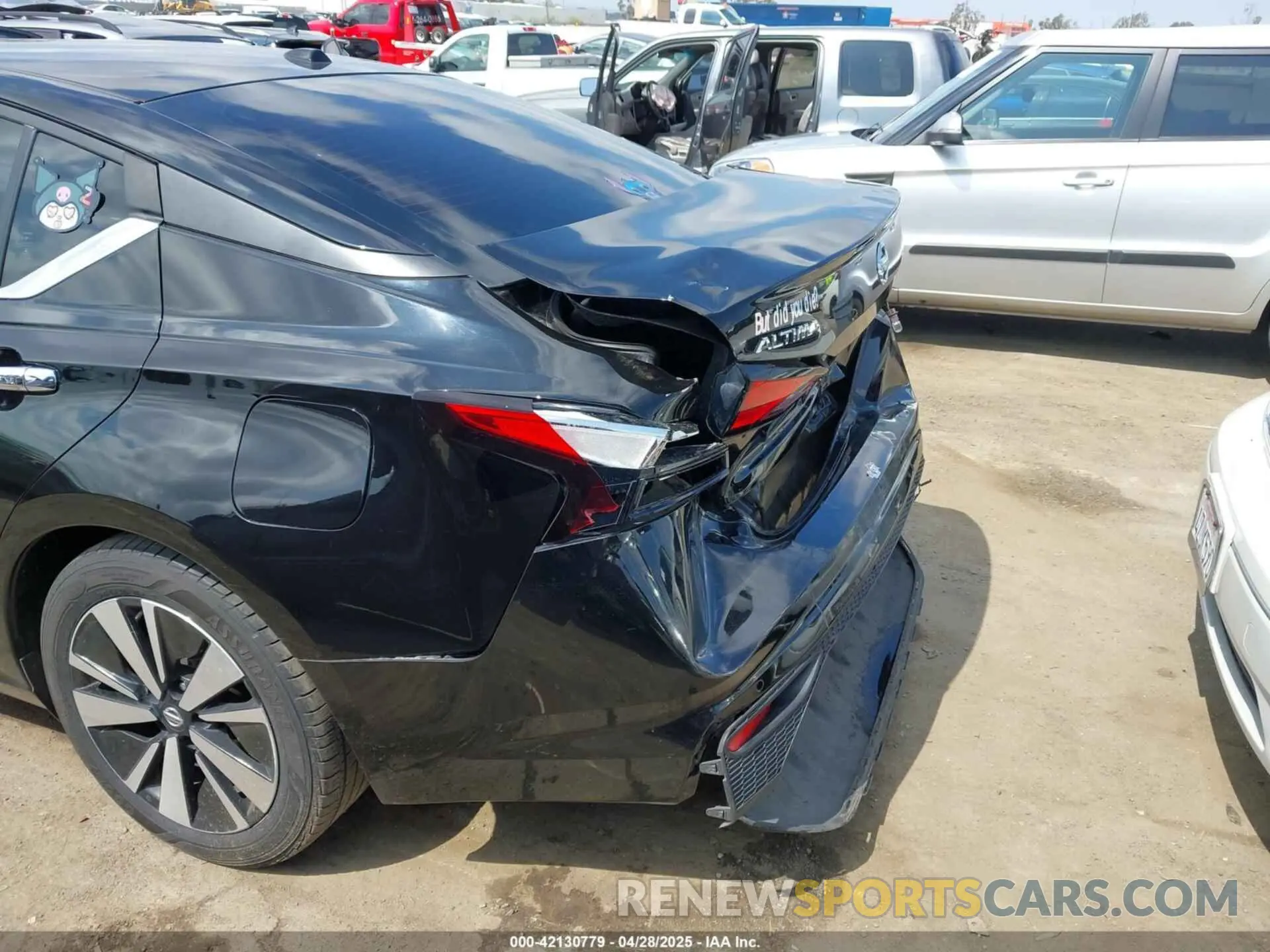 6 Photograph of a damaged car 1N4BL4DV4MN361842 NISSAN ALTIMA 2021
