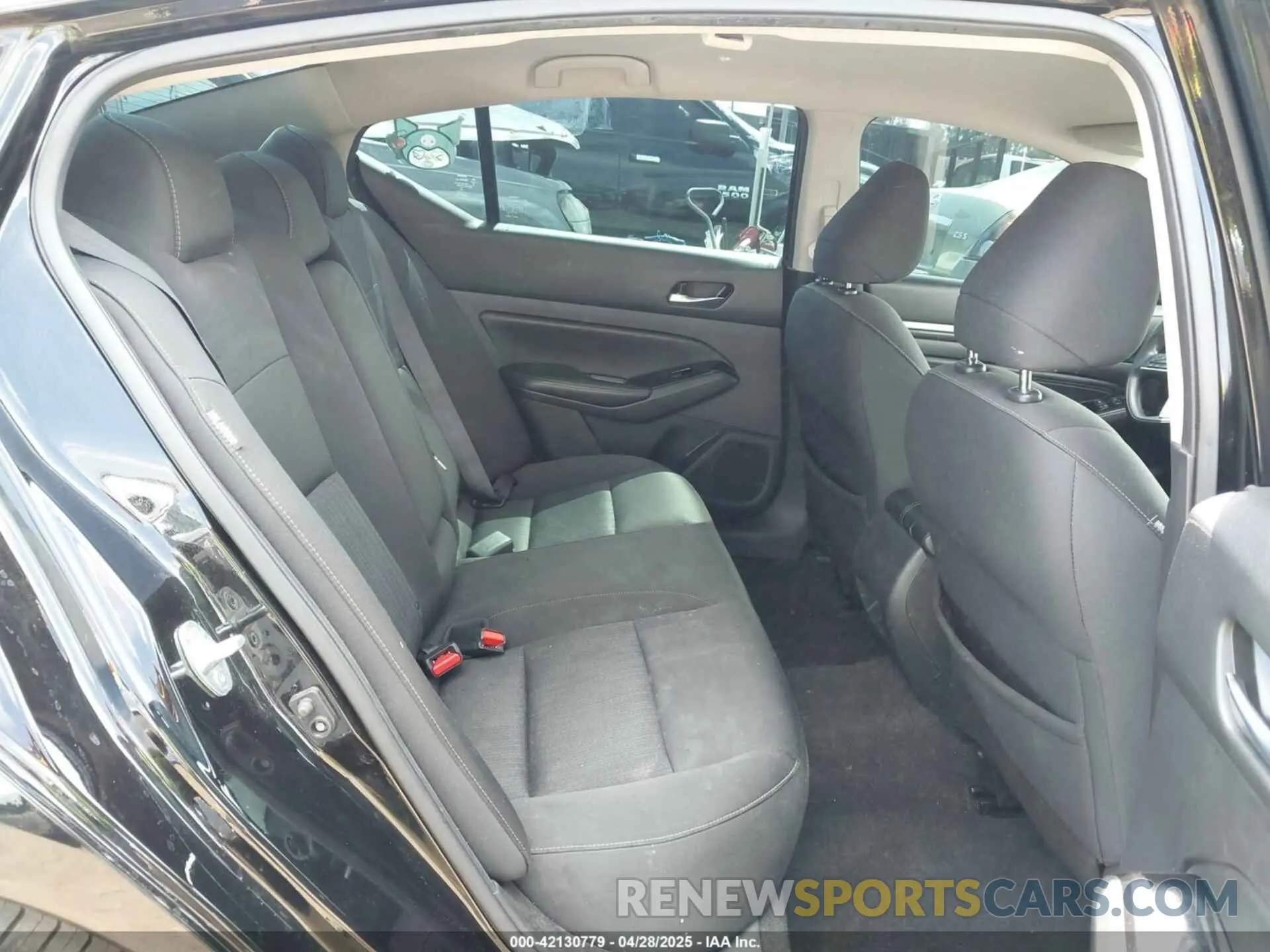 8 Photograph of a damaged car 1N4BL4DV4MN361842 NISSAN ALTIMA 2021
