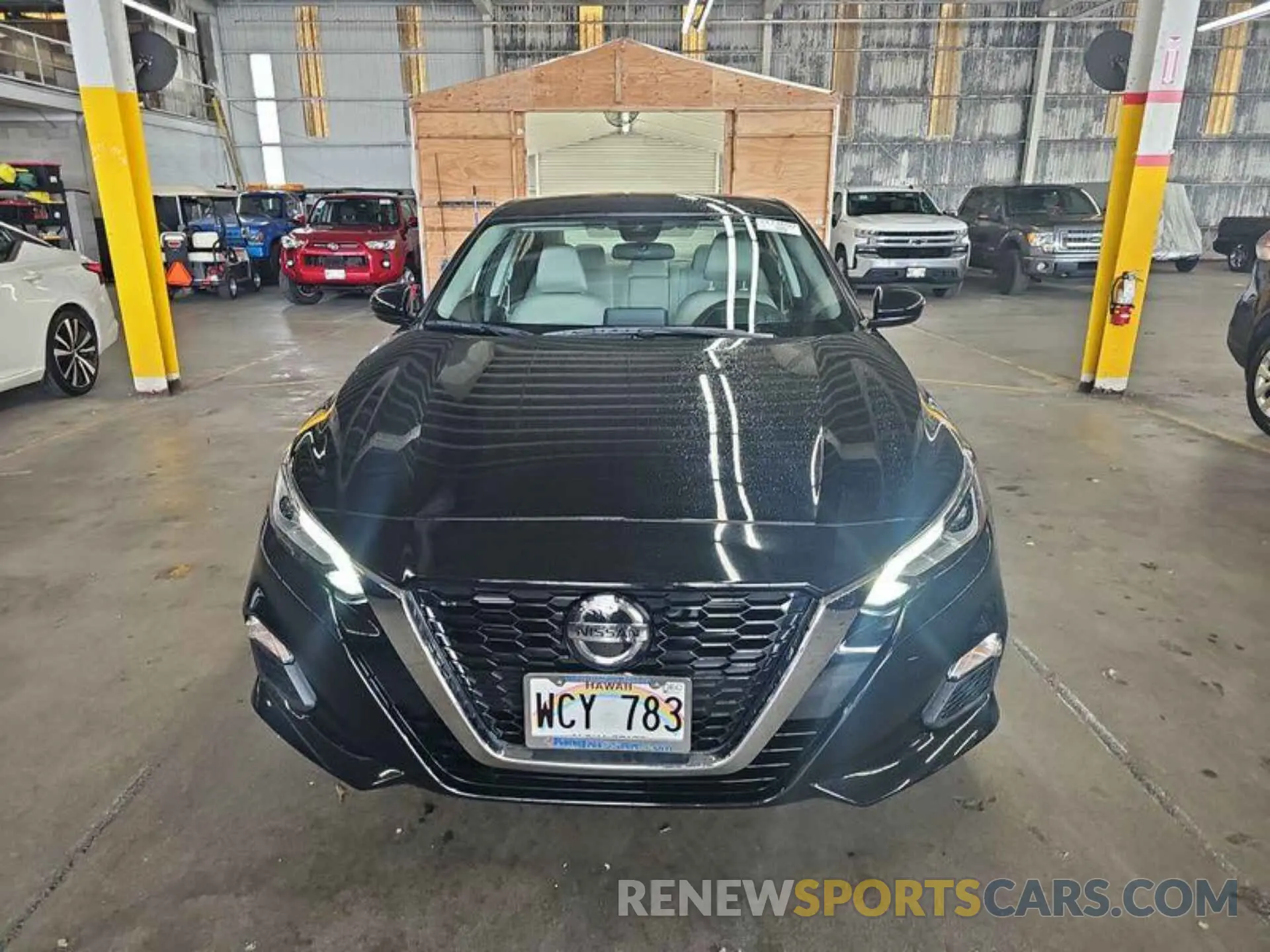 11 Photograph of a damaged car 1N4BL4DV5MN336805 NISSAN ALTIMA 2021