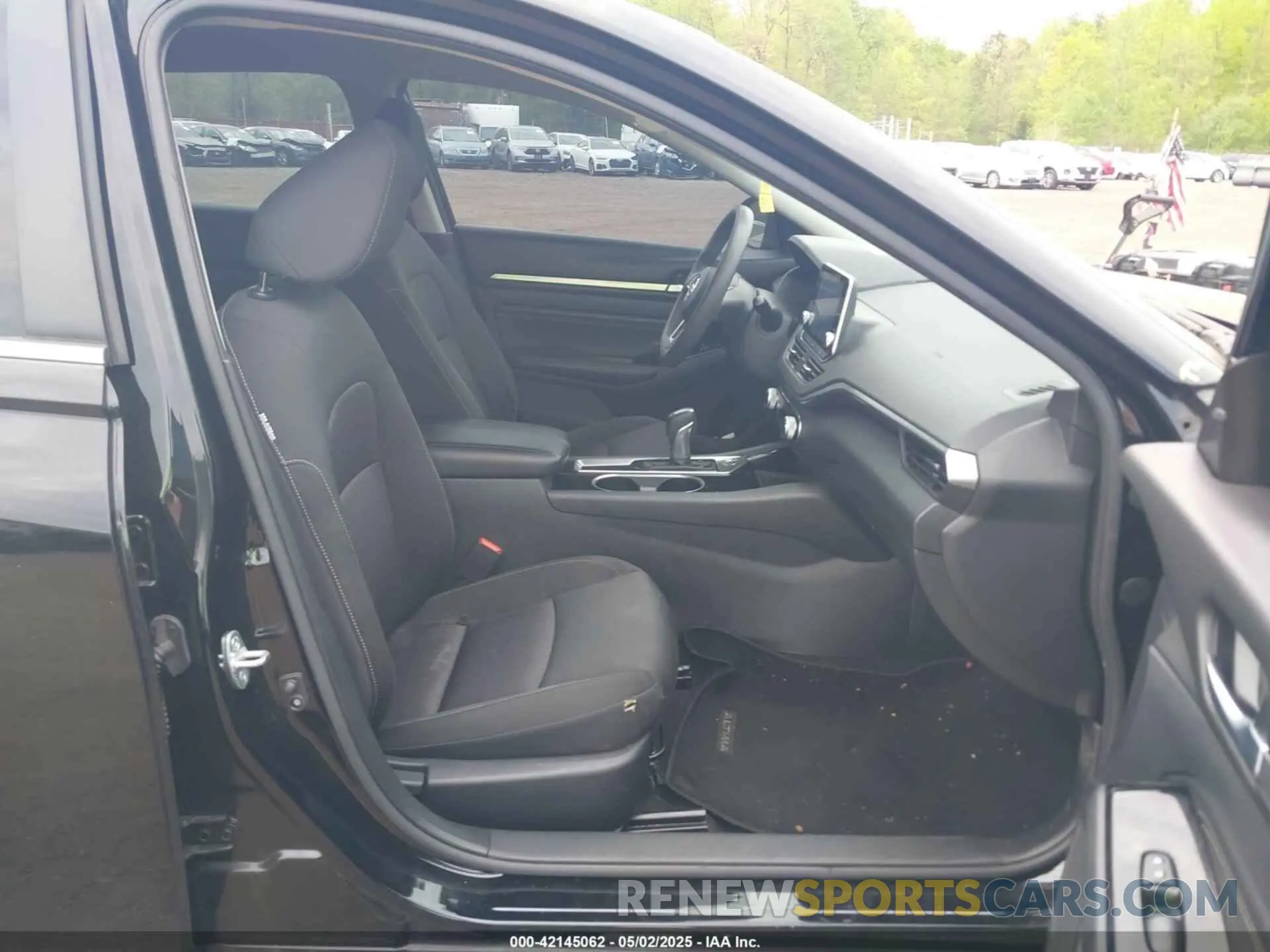 5 Photograph of a damaged car 1N4BL4DV6MN324372 NISSAN ALTIMA 2021